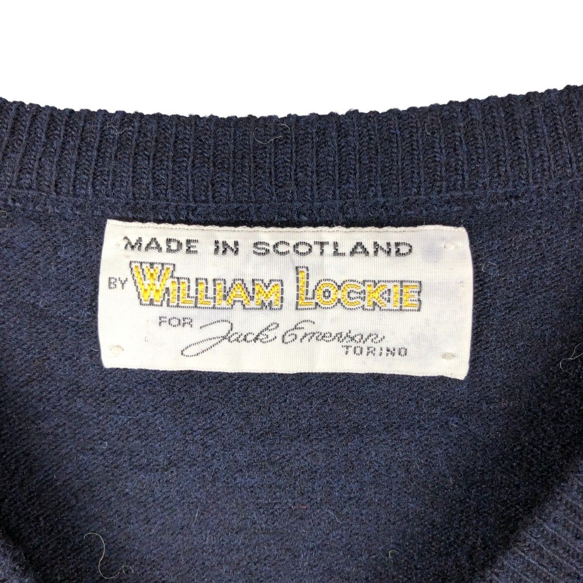古着 WILLIAM LOCKIE Vネック ラムウールニットセーター メンズL相当 