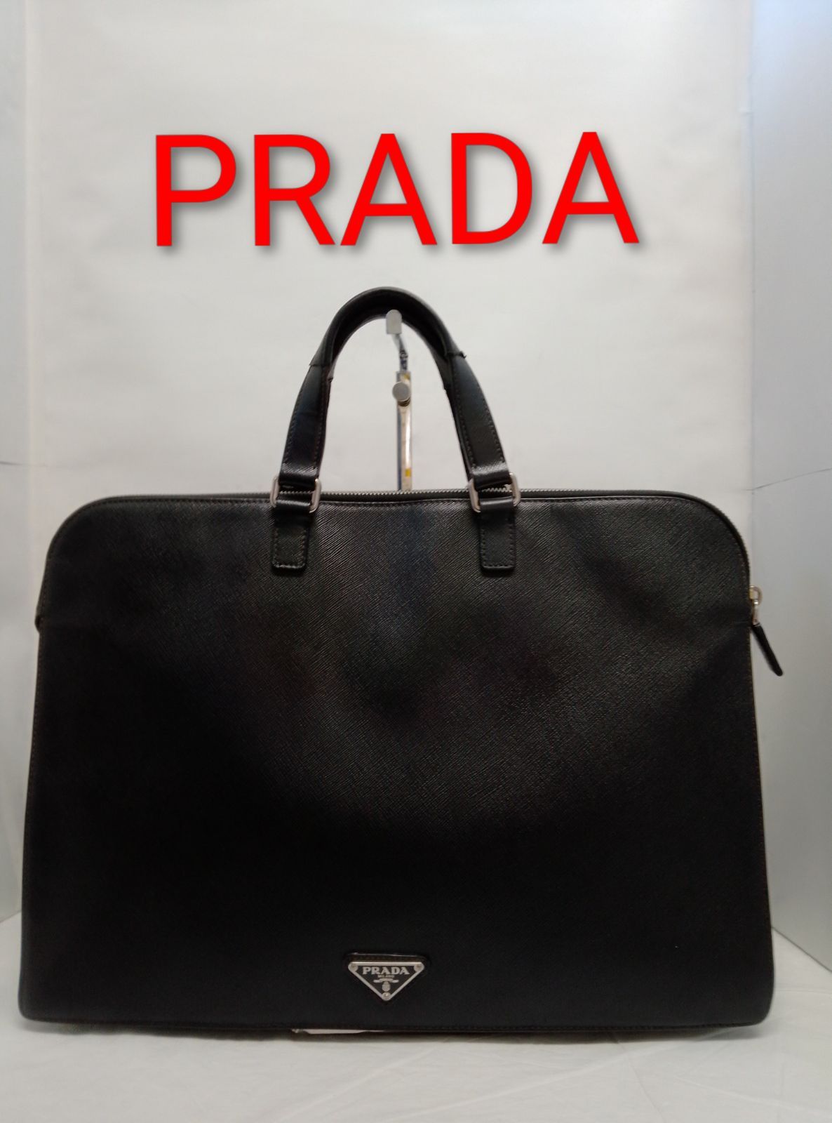 五味様 プラダ 伊勢丹購入 サフィアーノ ブリーフケース ビジネスバッグ 男女 PRADA【入手困難】Re-Nylon サフィアーノレザー ブリーフケース (PRADA