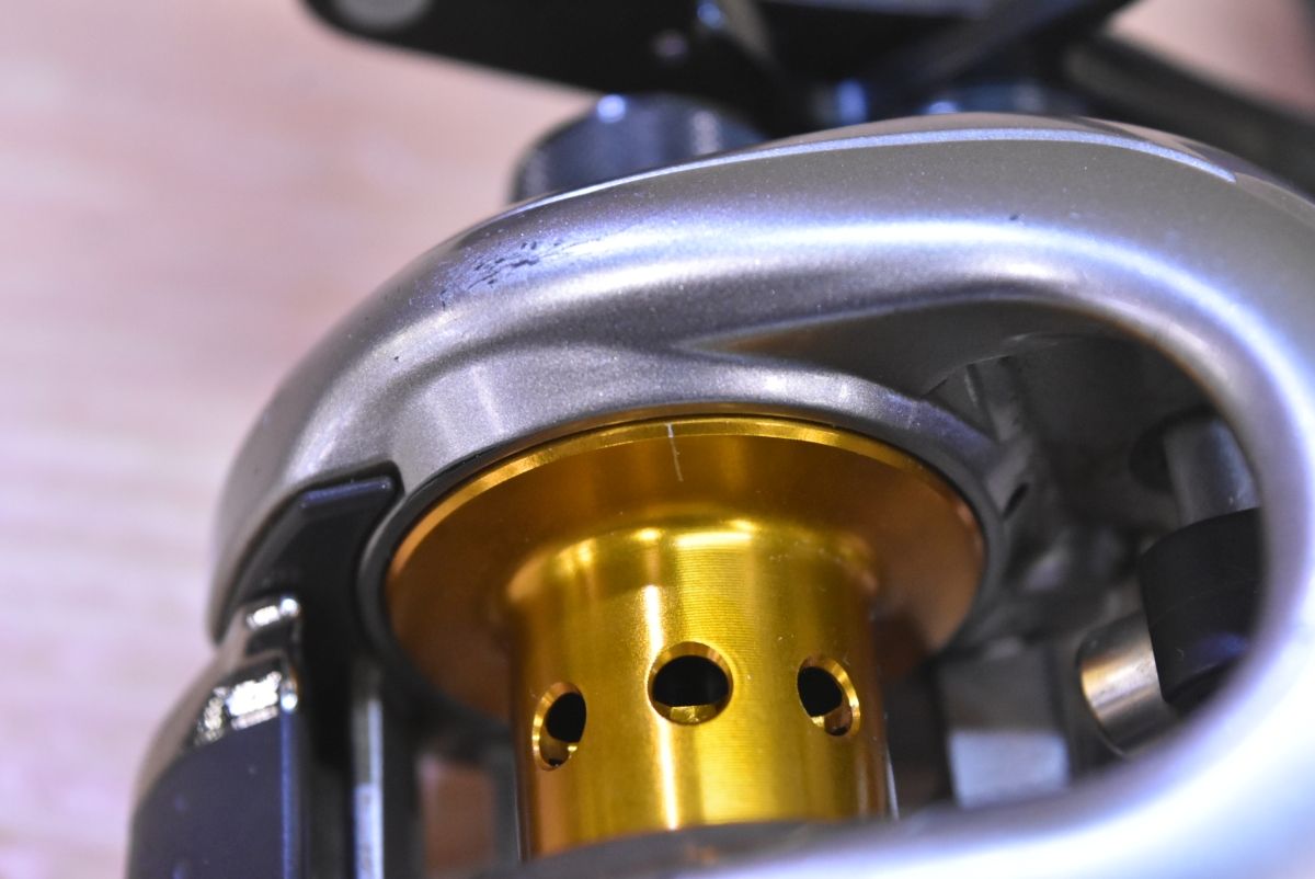 シマノ 07 メタニウム Mg7 左巻き ベイトリール SHIMANO nium Mg7