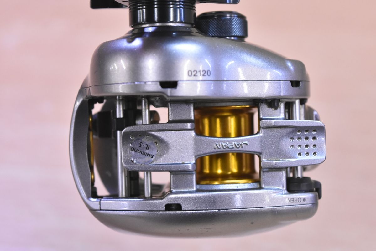 シマノ 07 メタニウム Mg7 左巻き ベイトリール SHIMANO nium Mg7