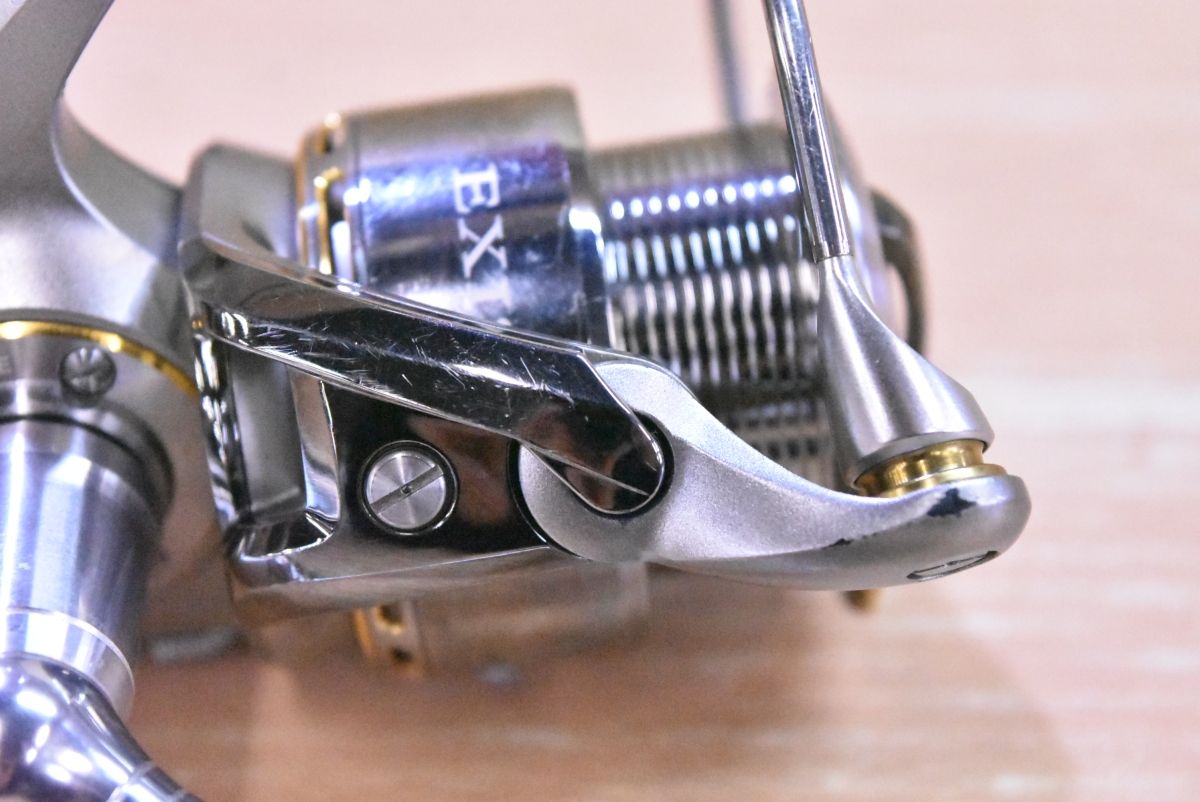 ☆動作良好☆ ダイワ 05 EXIST イグジスト 2508 DAIWA ダイワ 05イグジスト 2508 05ｲｸﾞｼﾞｽﾄ 2508 ダブルハンドル付属