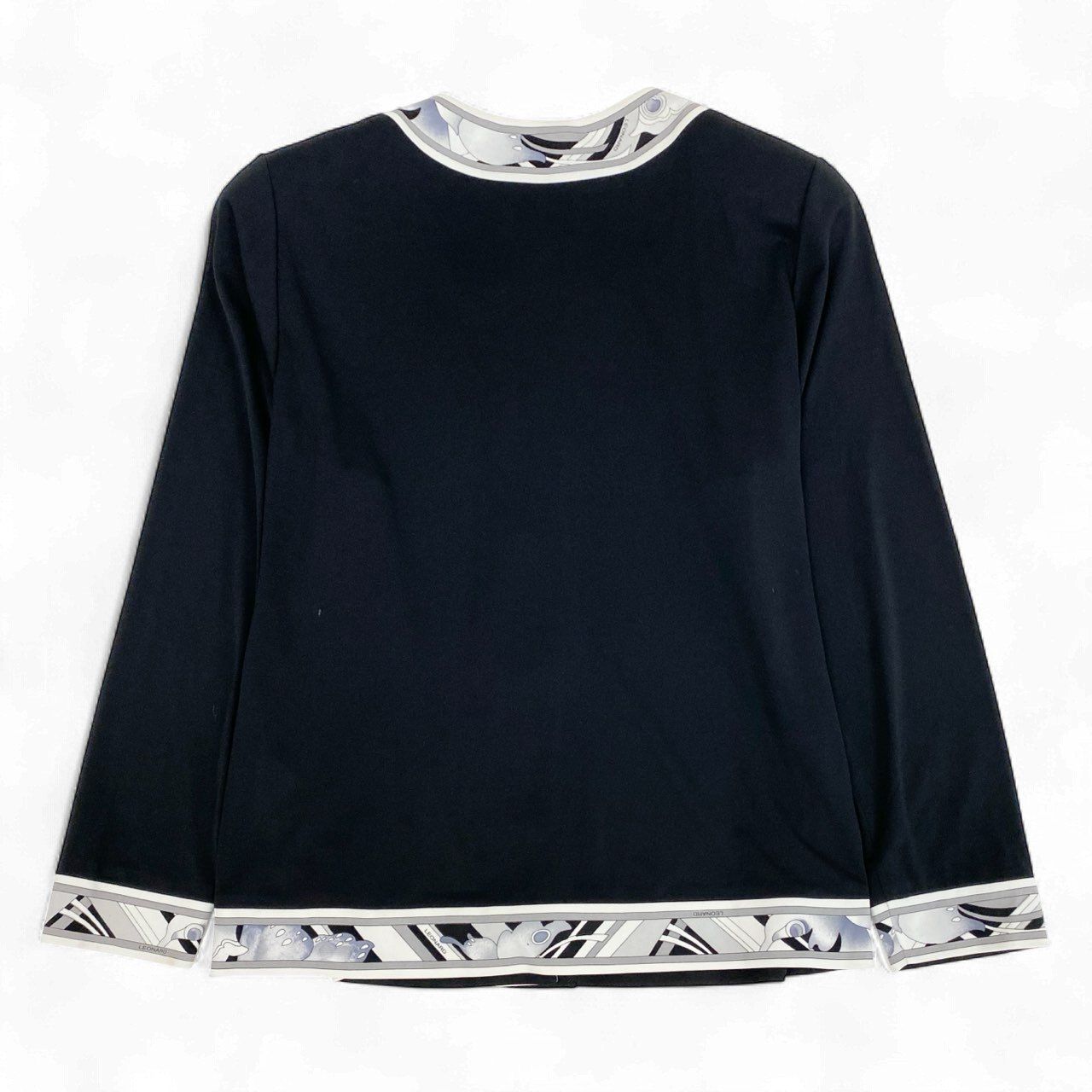 近年美品　LEONARD レオナール　カンカン　ストレッチ　カーディガン 近年美品 LEONARD レオナール カンカン ストレッチ カーディガン 42