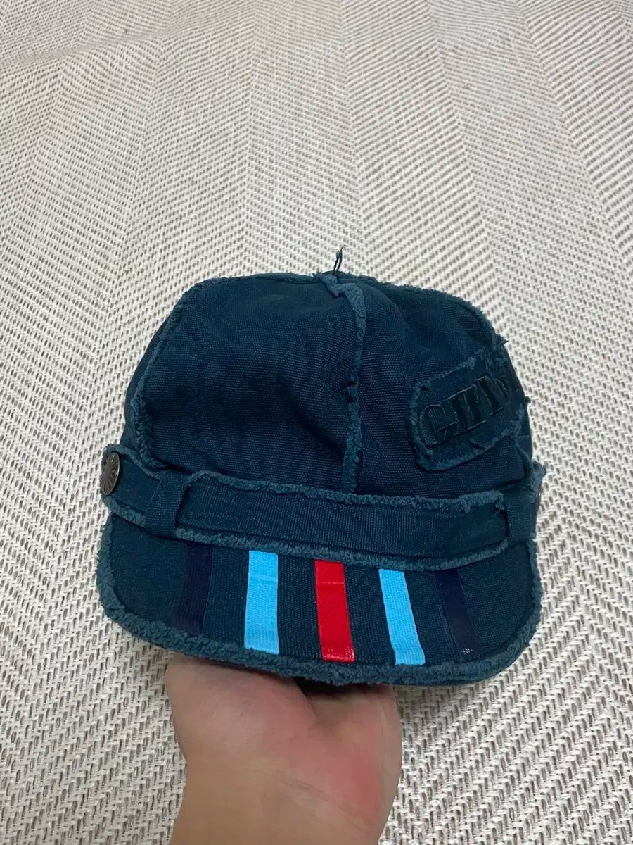 ヴィンテージ y2k ボンダイ ボーン デニム ニュースボーイ キャップ J03356