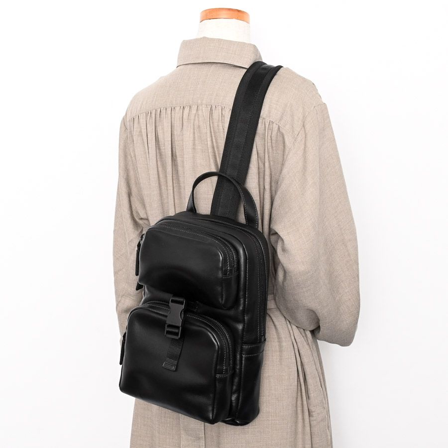 PRADA プラダ ボディバッグ ボディバッグ 2VZ013 - メルカリ