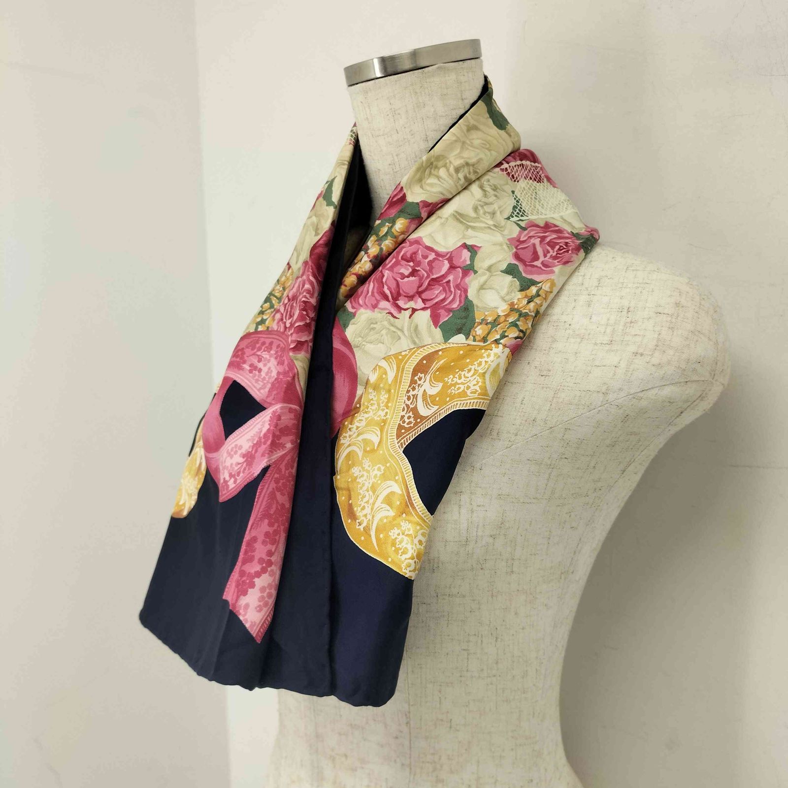 クリスチャンディオール Christian Dior フラワープリントシルク