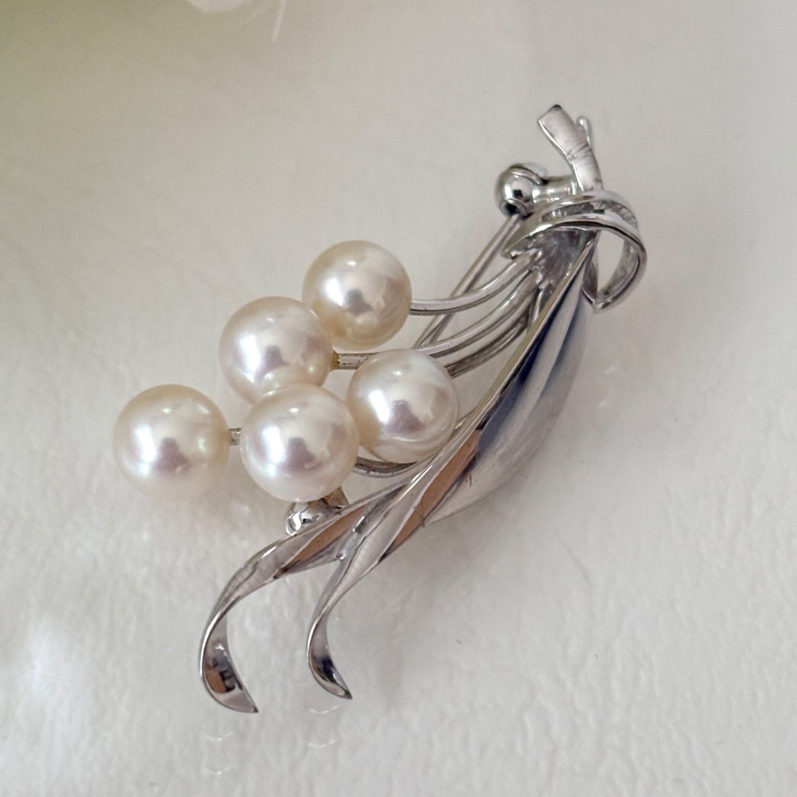 056【ミキモト】シルバー パール ブローチ 花束デザイン - メルカリ
