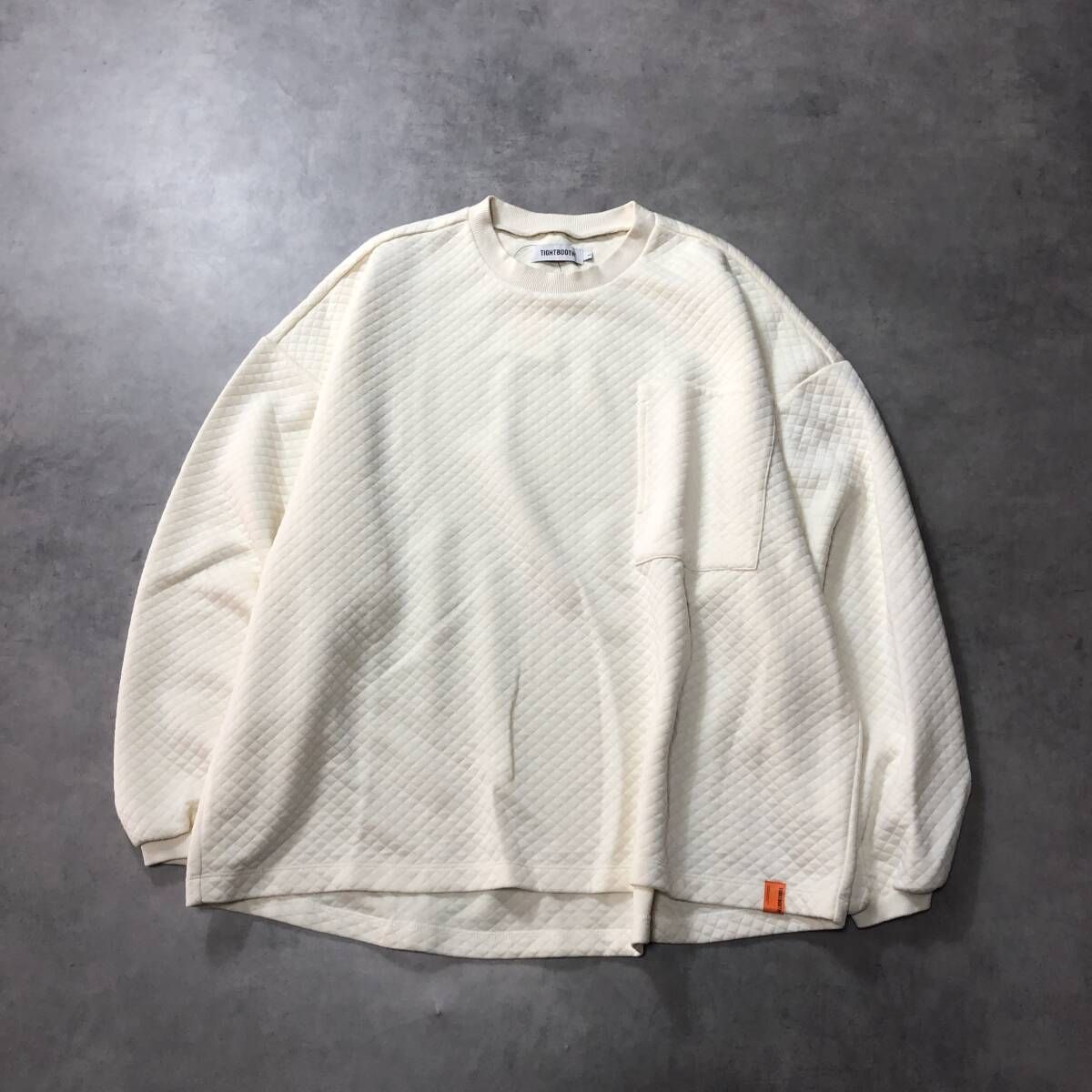 TIGHTBOOTH タイトブース L サイズキルティング スウェット ロゴ TIGHTBOOTH キルティングスウェット Lサイズ TIGHTBOOTH キルティング