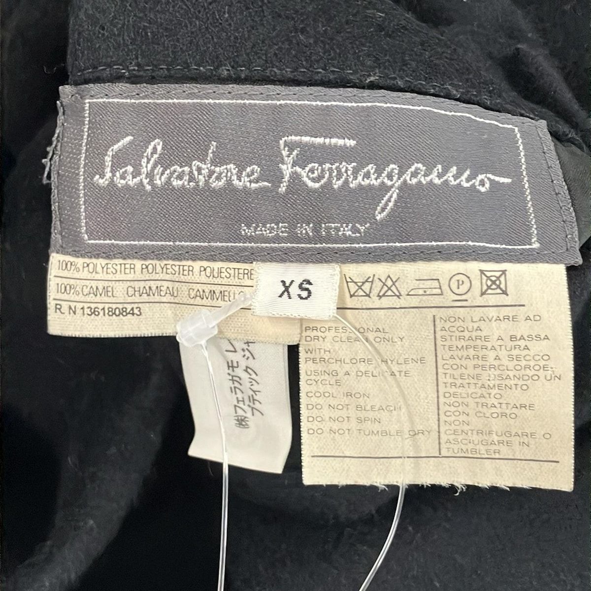 FERRAGAMO/SalvatoreFerragamo(サルバトーレフェラガモ) コート サイズ