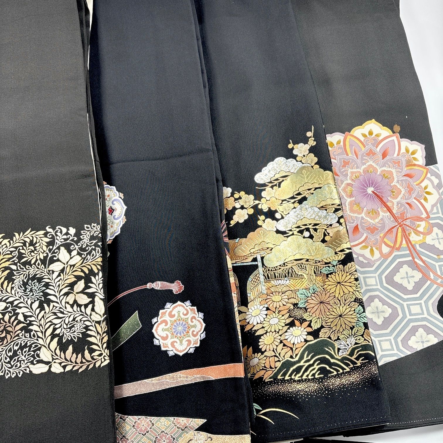 着物まとめ売り　正絹振袖4枚　留袖1枚　着用可　リメイク素材　目立った汚れなし 着物まとめ売り 正絹振袖4枚 留袖1枚 着用可 リメイク素材 目立った