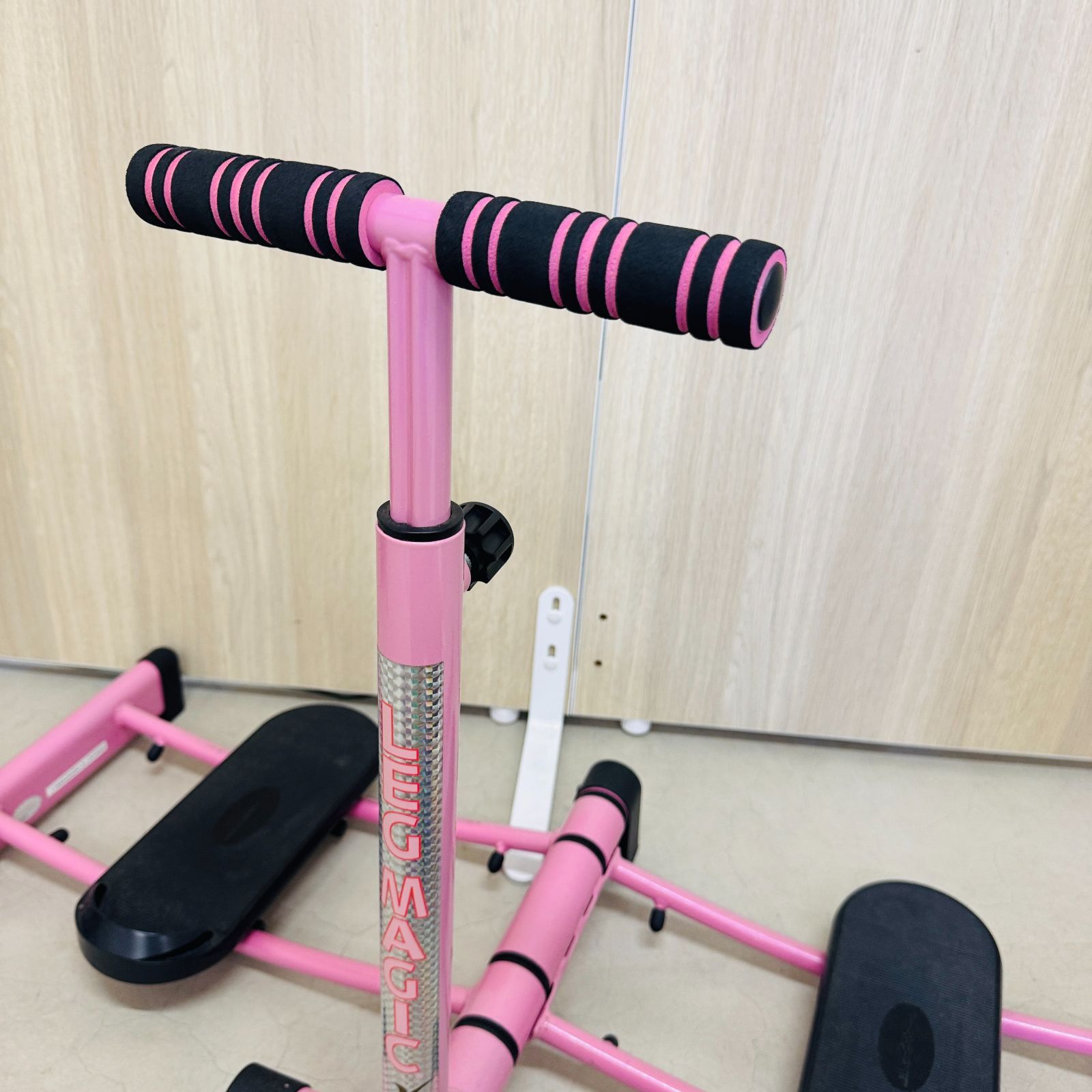 エクササイズグッズ LEG MAGIC 引き取り限定】LEG MAGIC X パープル エクササイズ器具 - メルカリ
