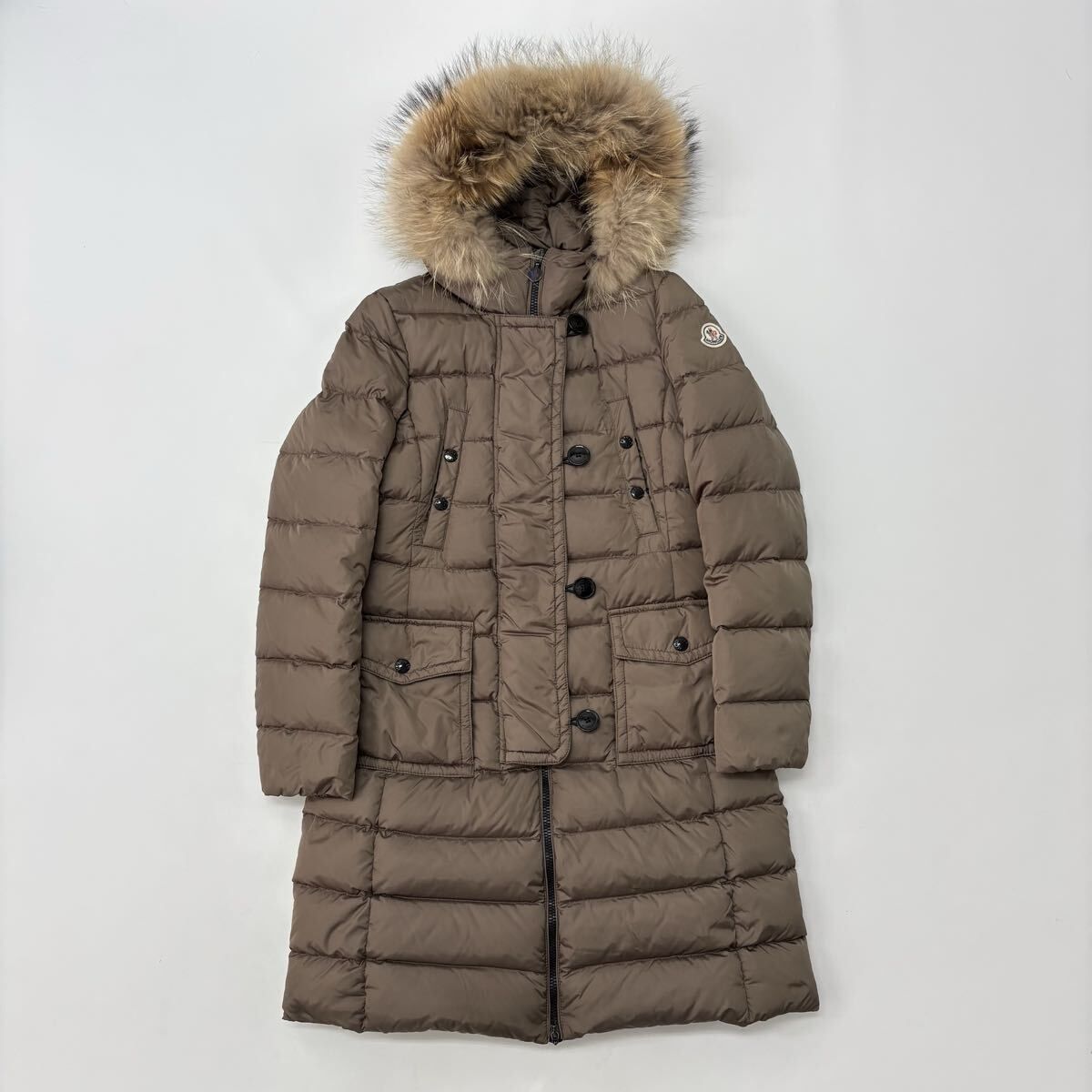 ✨美品✨MONCLERモンクレール　ジェノブリエ　ブラウン系　サイズ00 MONCLER モンクレール GENEVRIER DOWN LONG COAT ジェノブリエ ダウン