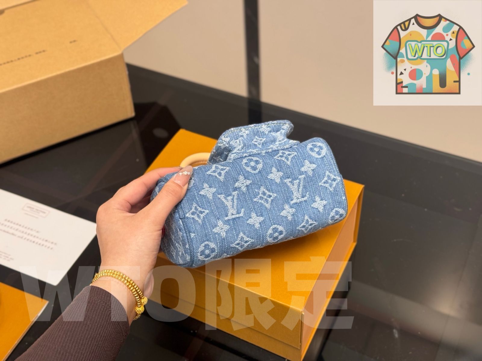 新品未使用 ルイ ヴィトン モノグラムデニム ナノスピーディ デニム好きにはたまらない☆】ルイヴィトン ナノ スピーディ (Louis