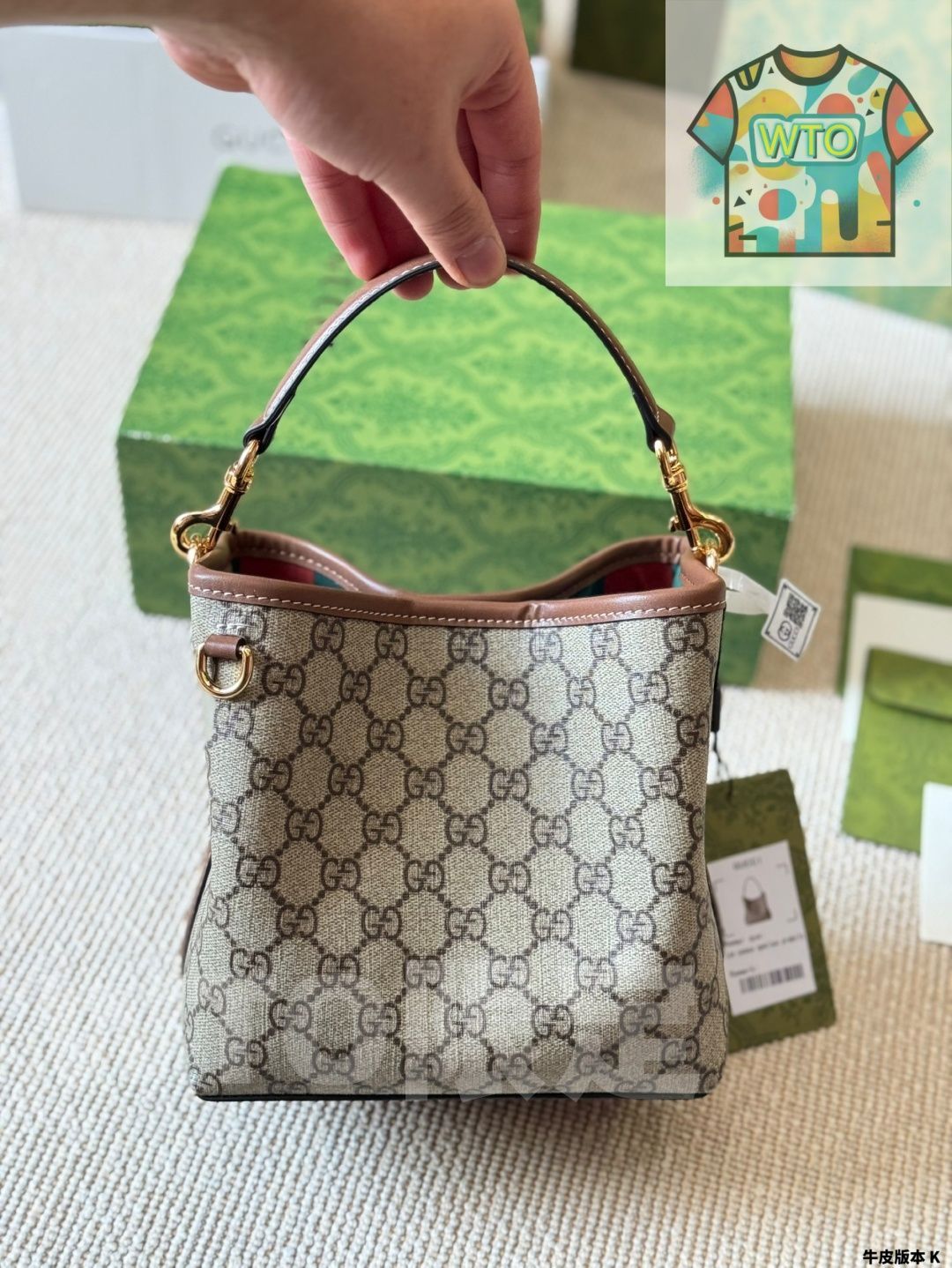 Gucci バッグ GGパターン ストライプ Gucci GGパターン ショルダーバッグ - メルカリ