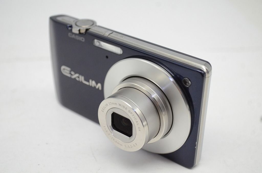 CASIO EXILIM EX-S200 コンパクトデジタルカメラ（ネイビー） Amazon | CASIO デジタルカメラ EXILIM 1410万画素 4倍 ブルー EX
