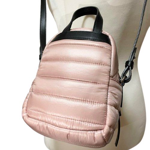 【新品】モンクレール KILIA SMALL クロスボディバッグ　ピンク MONCLER モンクレール KILIA SMALL クロスショルダーバッグ - メルカリ