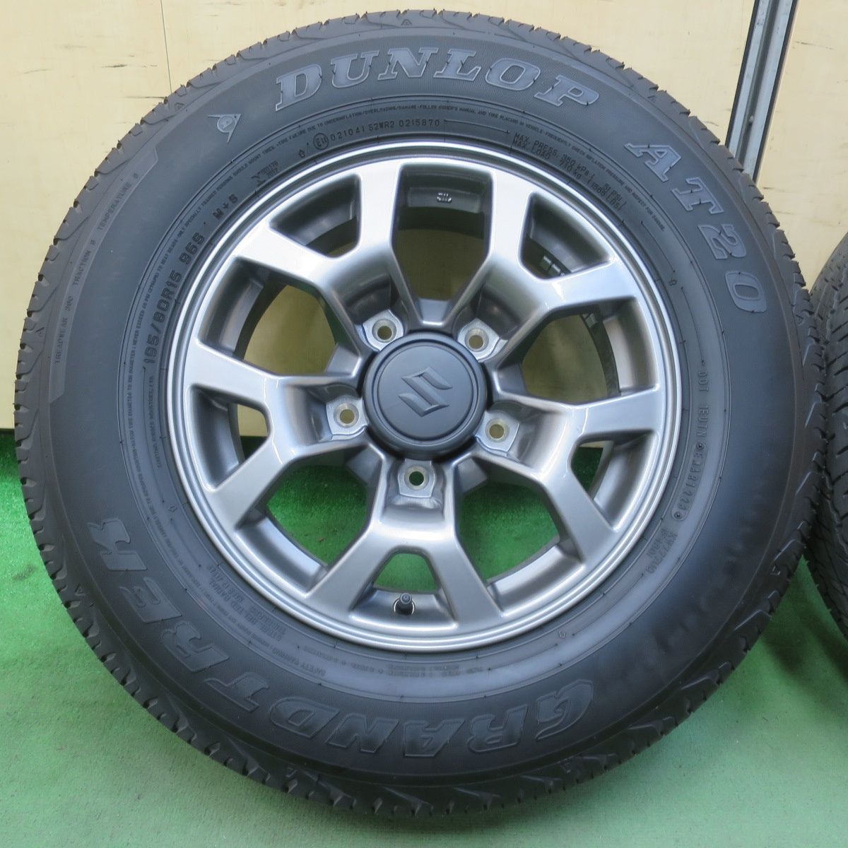 キレイ！23年☆スズキ ジムニー シエラ 純正 195/80R15 ダンロップ 