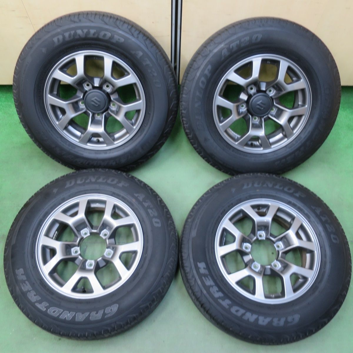 キレイ！23年☆スズキ ジムニー シエラ 純正 195/80R15 ダンロップ 