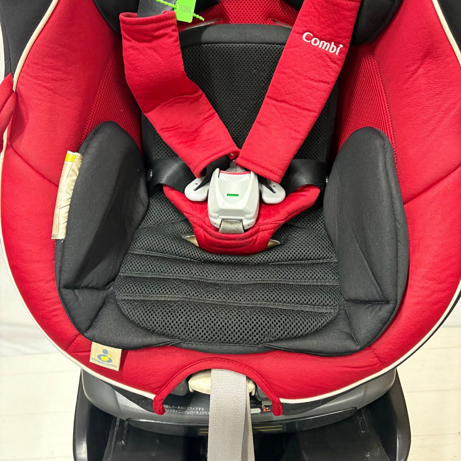 Combi コンビ ゼウスターン ユーロ チャイルドシート レッド ブラック