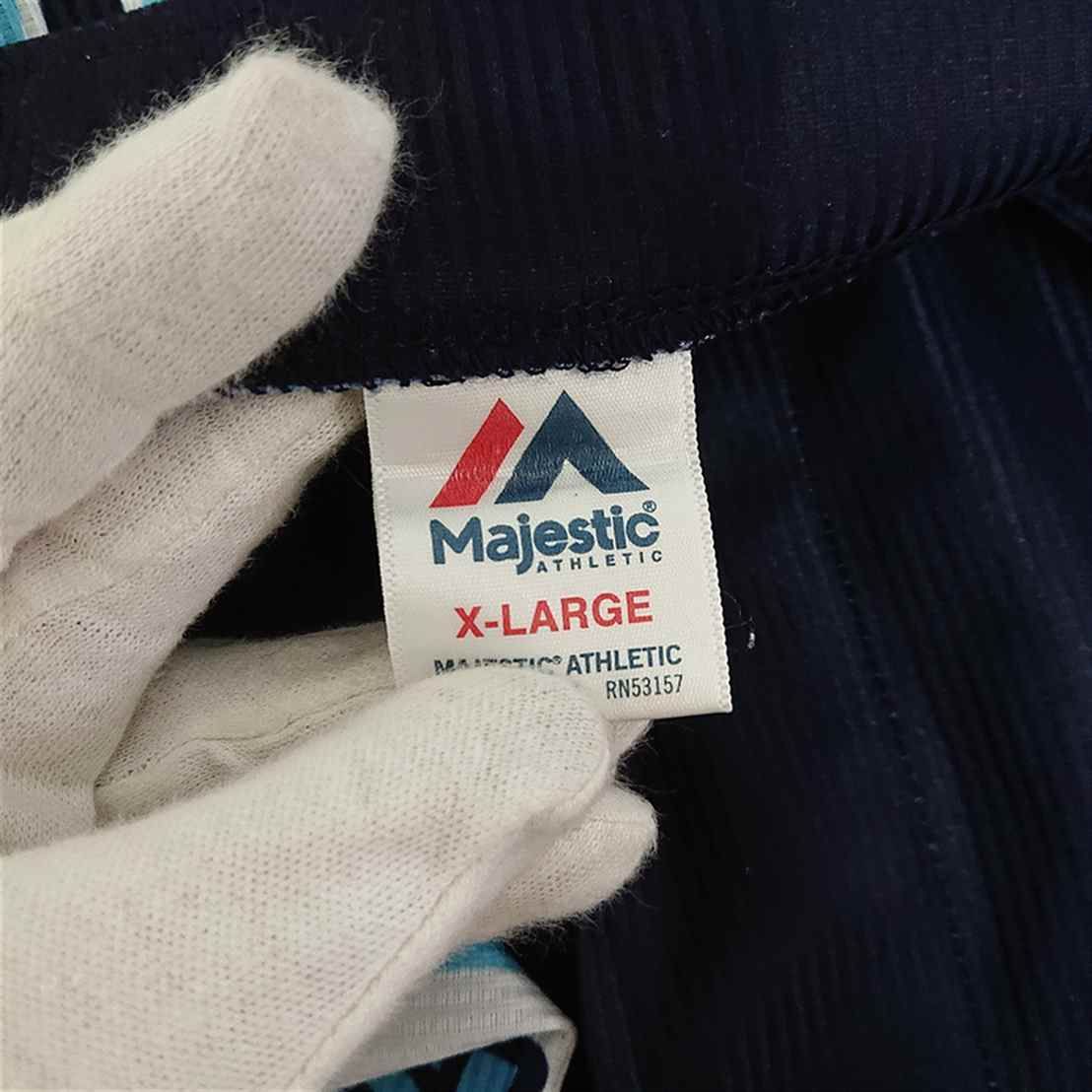 ◇ ⊂ マジェスティック Majestic 東京ヤクルトスワローズ 山田哲人