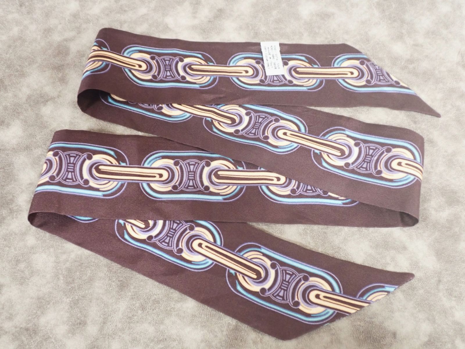 45rpm バンダナ スカーフ 絵本バンダナ 光るツリー柄