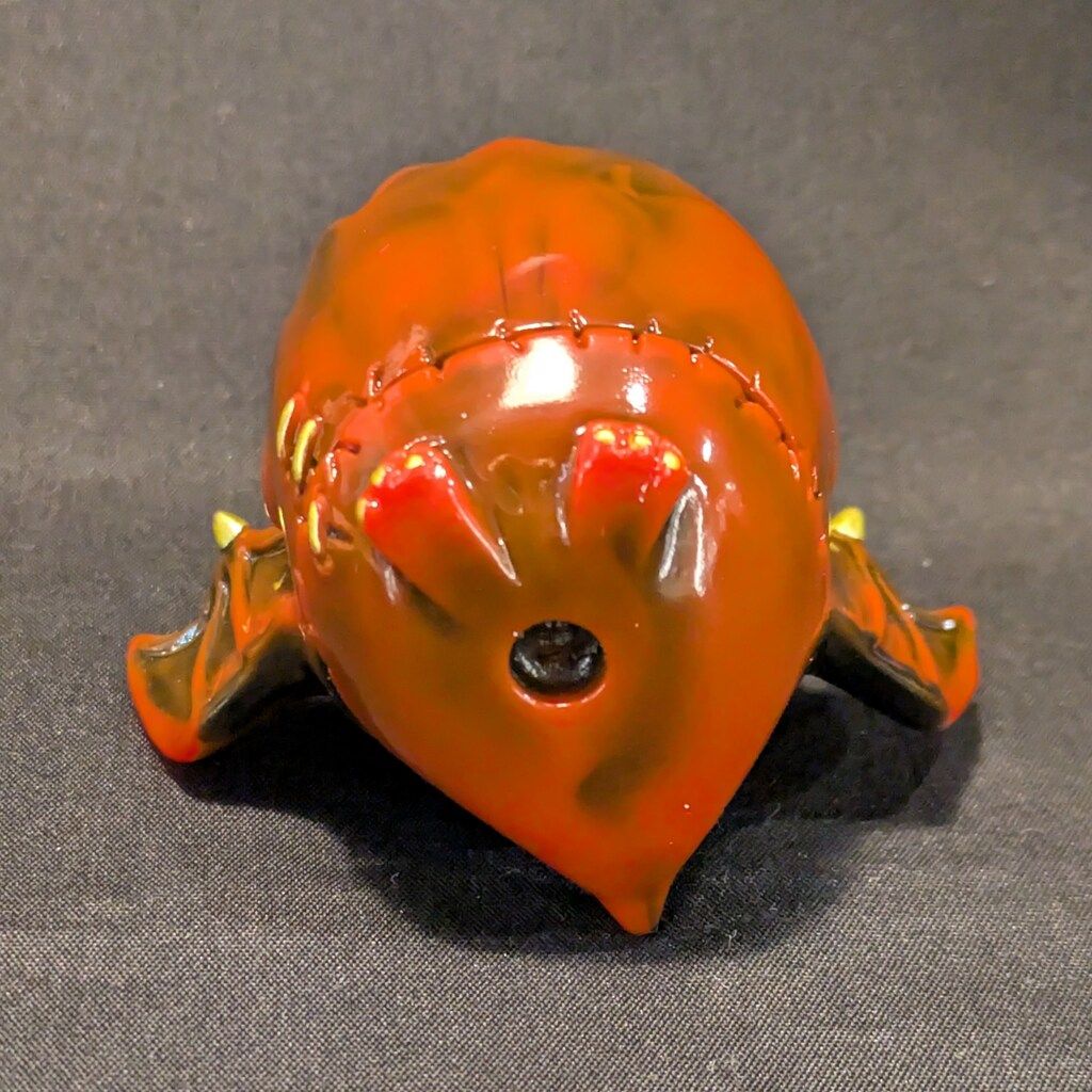 KAGEMARU DESIGNS チャイビー 黒赤マーブル成型/黄目 - メルカリ