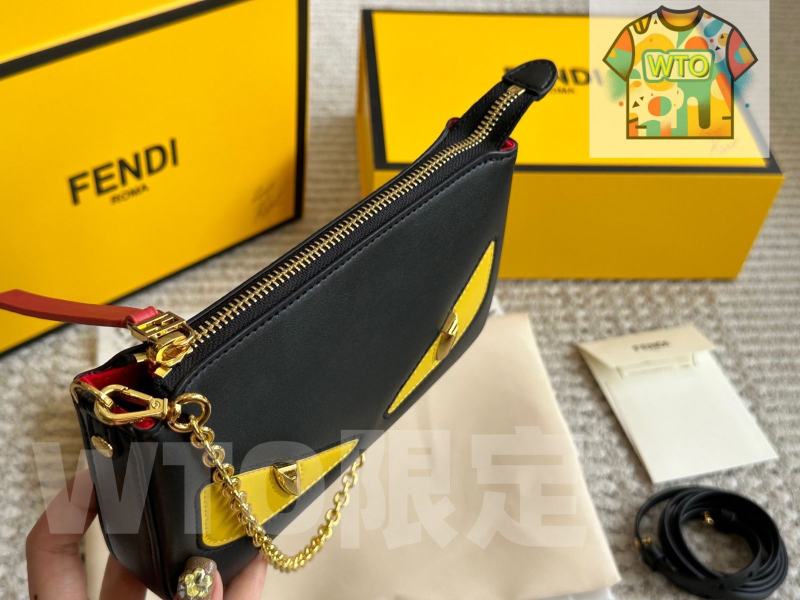 今日特価】Fendi フェンディ ヴィンテージ ミニモンスター アーム