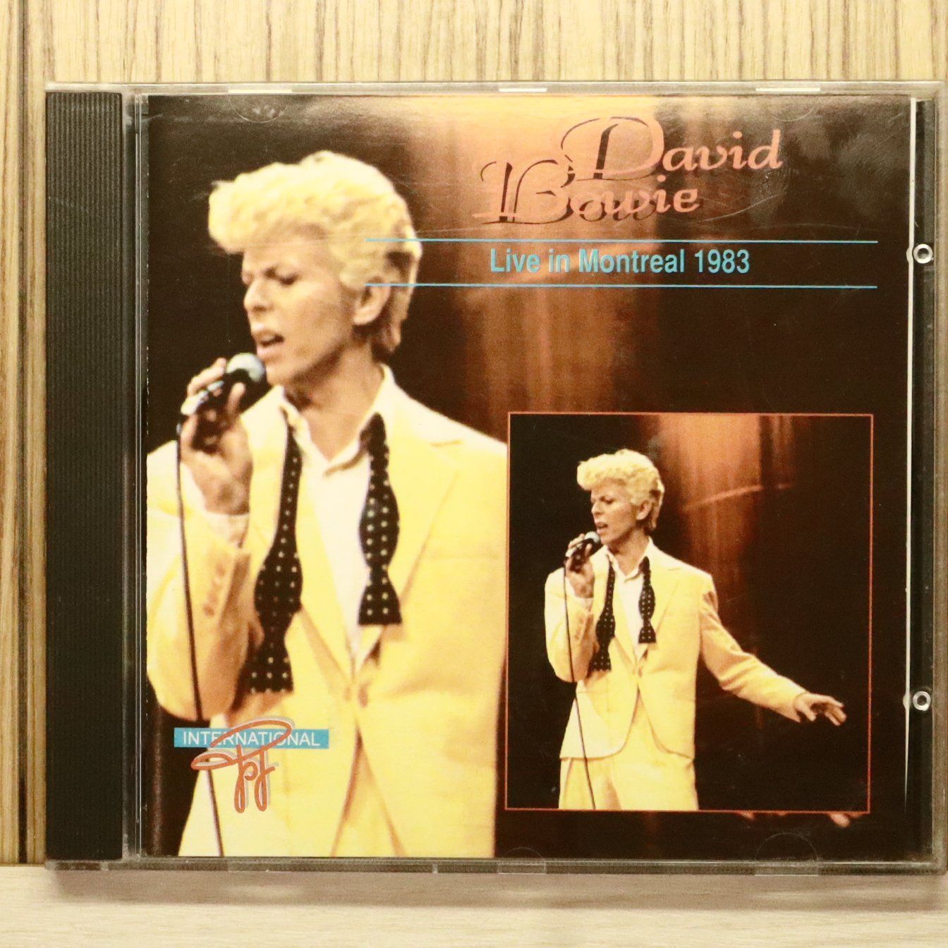 超レア デヴィッドボウイ DAVID LIVE 限定盤 シリアルナンバー LP 超レア デヴィッドボウイ DAVID LIVE 限定盤 シリアルナンバー LP