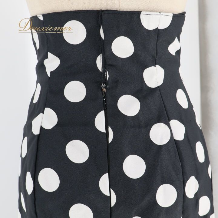 フラメンコ 衣装 ファルダ スカート 水玉 ドット 黒 白 ボランテ