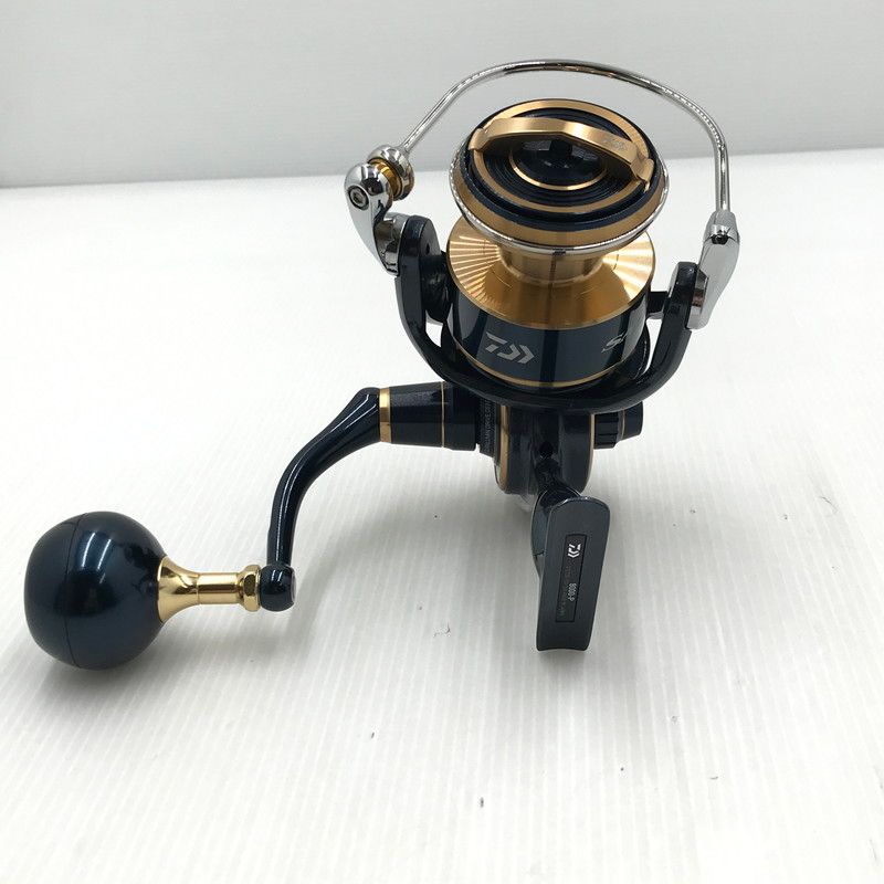 中古品】DAIWA ダイワ 20ソルティガ 8000-P スピニングリール 釣り