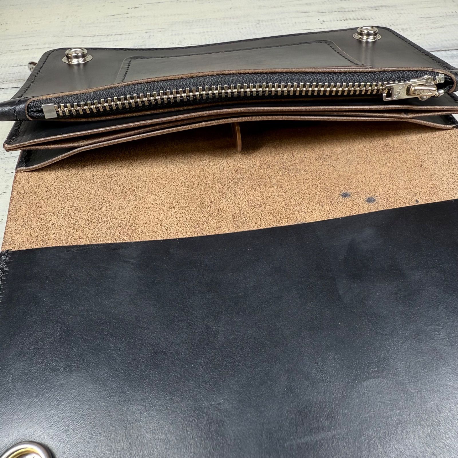 トラッカーウォレット ロング 3層】クロムエクセル 茶芯 TALON