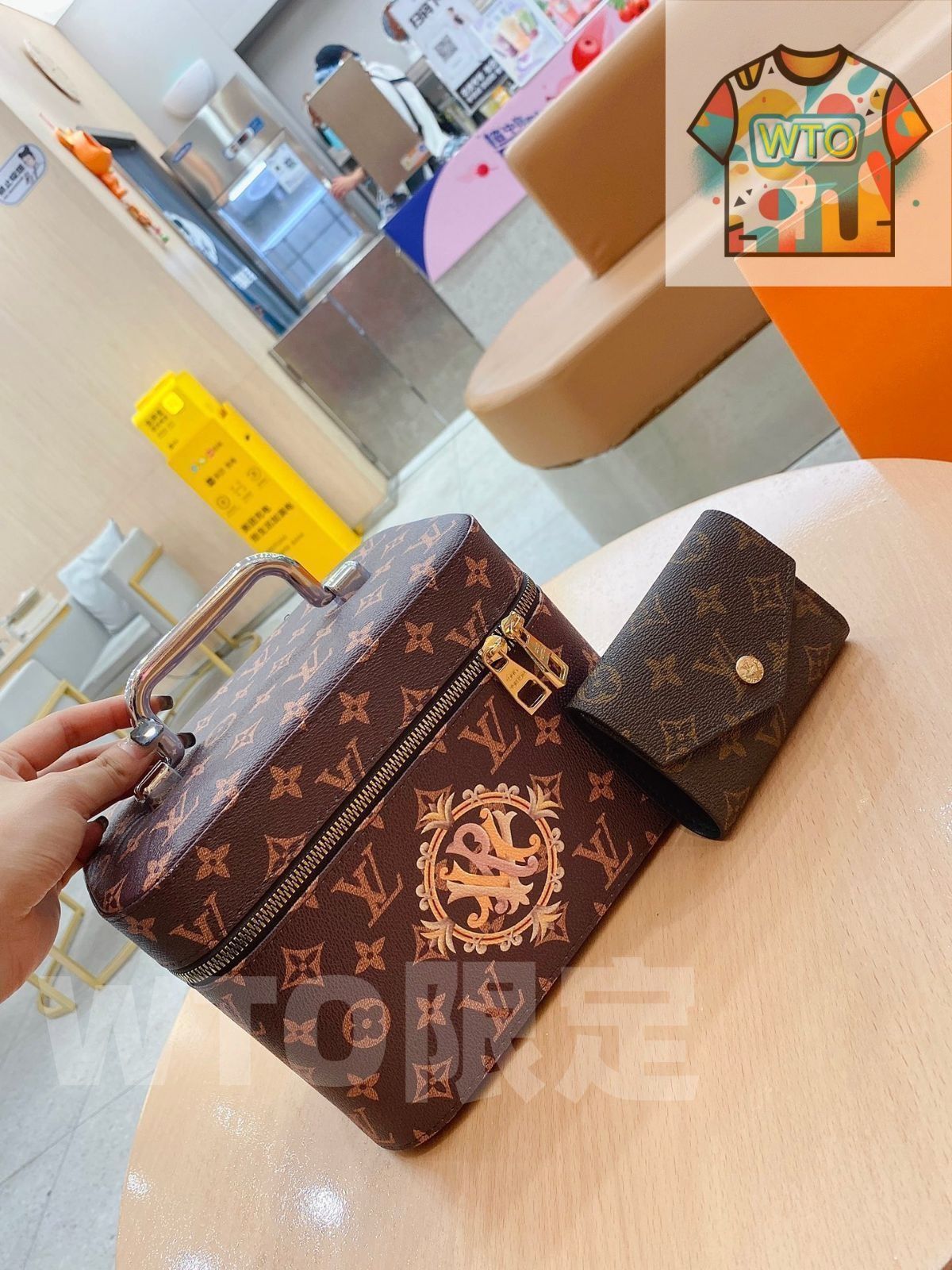 極美品 LOUIS VUITTON ルイヴィトン ショルダーバッグ ハンドバッグ