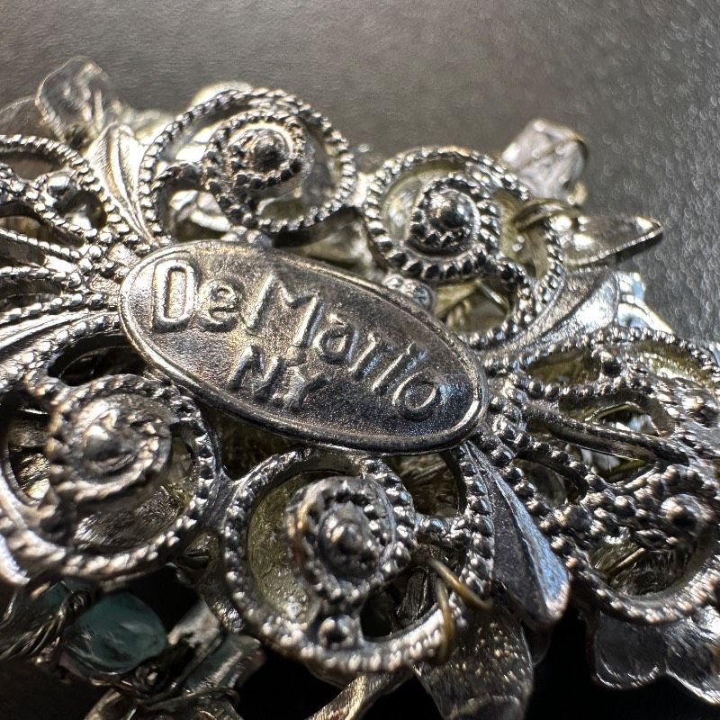 ☆MIKIMOTO☆パール×揺れるビジュー　ピンブローチ ☆MIKIMOTO☆パール×揺れるビジュー ピンブローチ ☆MIKIMOTO☆3パール