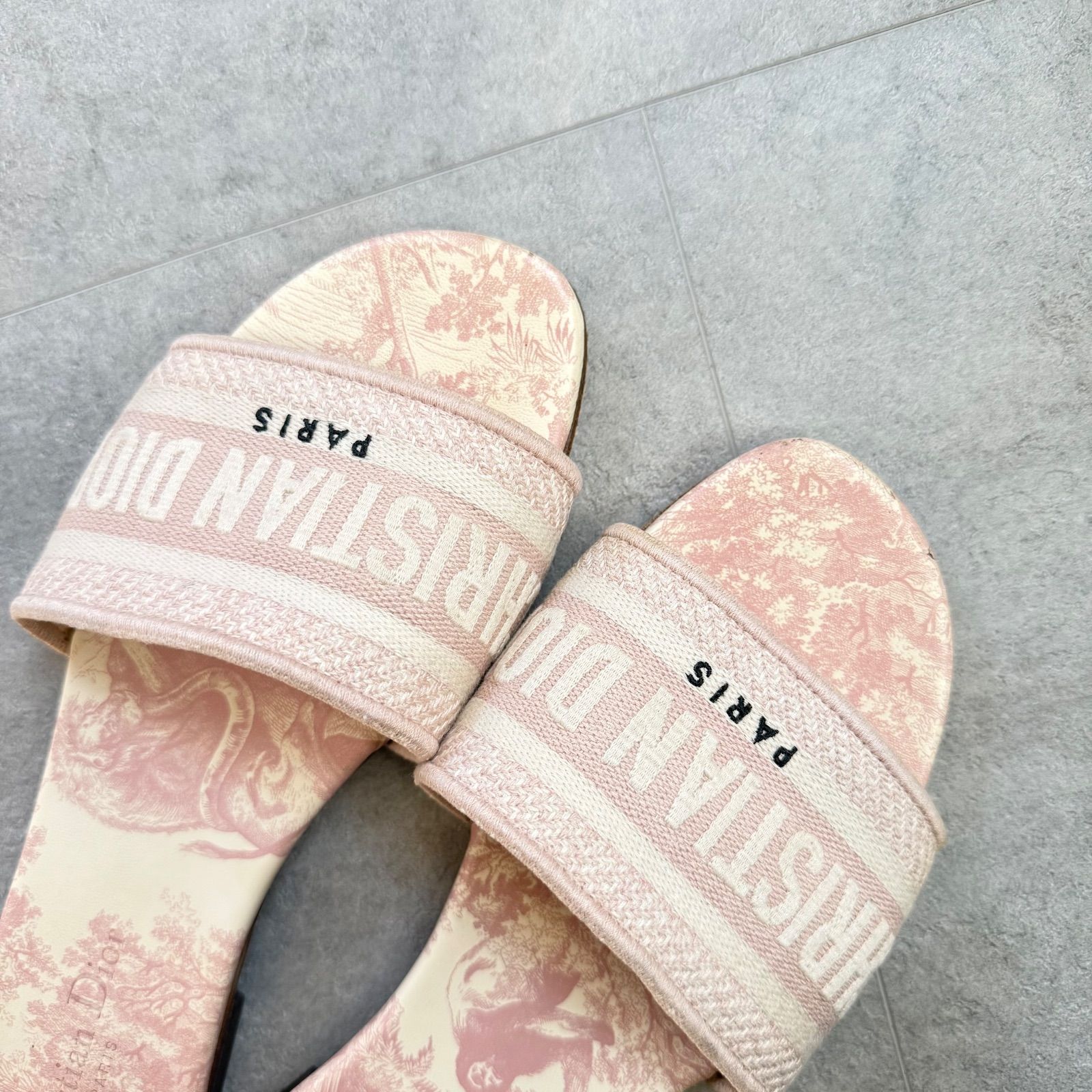 Christian Diorクリスチャンディオール Dior DWAY スライドサンダル