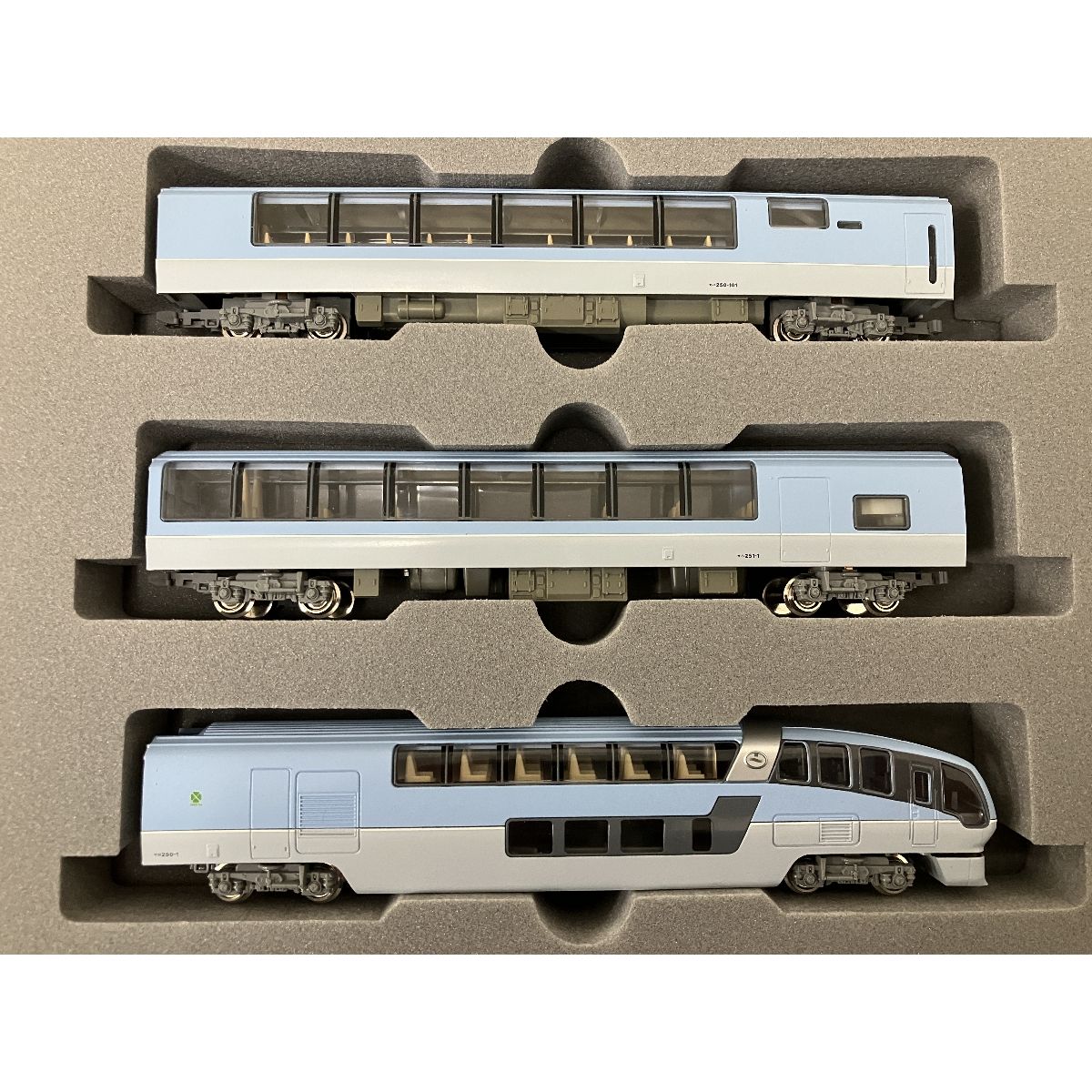 KATO Nゲージ 6両基本セット＋4両増結セット 10-177, 10-178 KATO 10-177 6両基本セット 10-178 4両増結セット 251系 スーパー