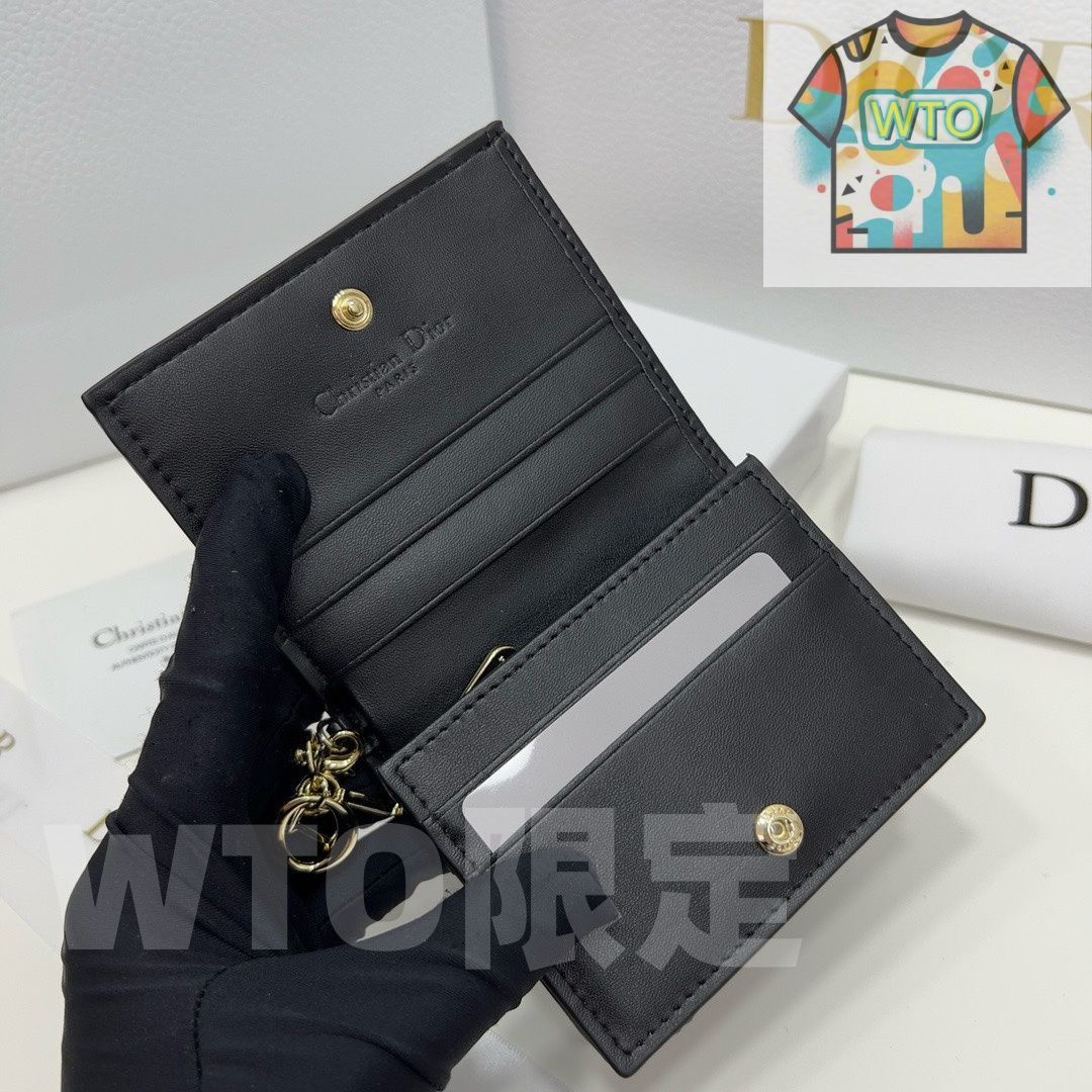 ⭐︎Dior未使用ミニ財布♡お値下げしました！ 本日限定特価】Dior ミニレディディオール財布 秋冬新作 ブラック