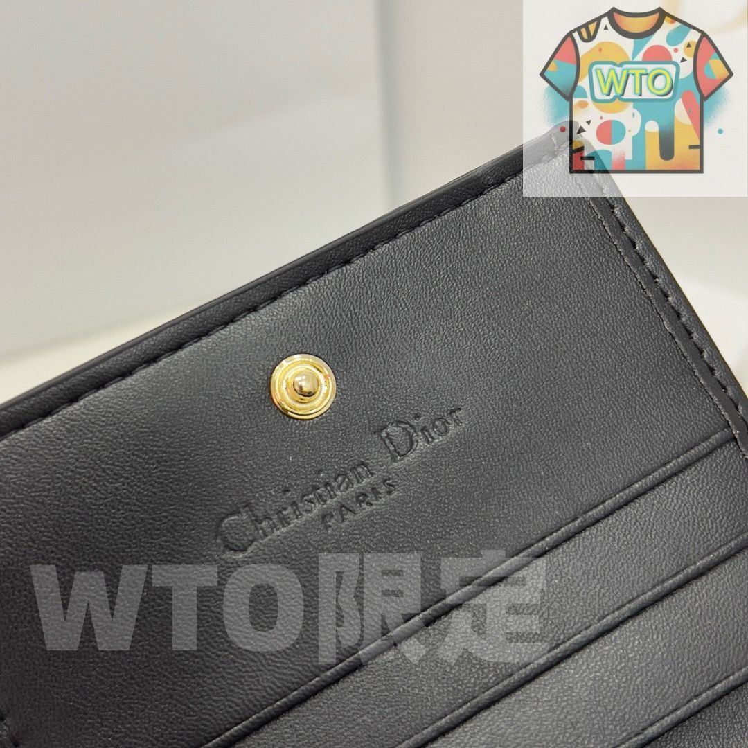 ⭐︎Dior未使用ミニ財布♡お値下げしました！ 本日限定特価】Dior ミニレディディオール財布 秋冬新作 ブラック