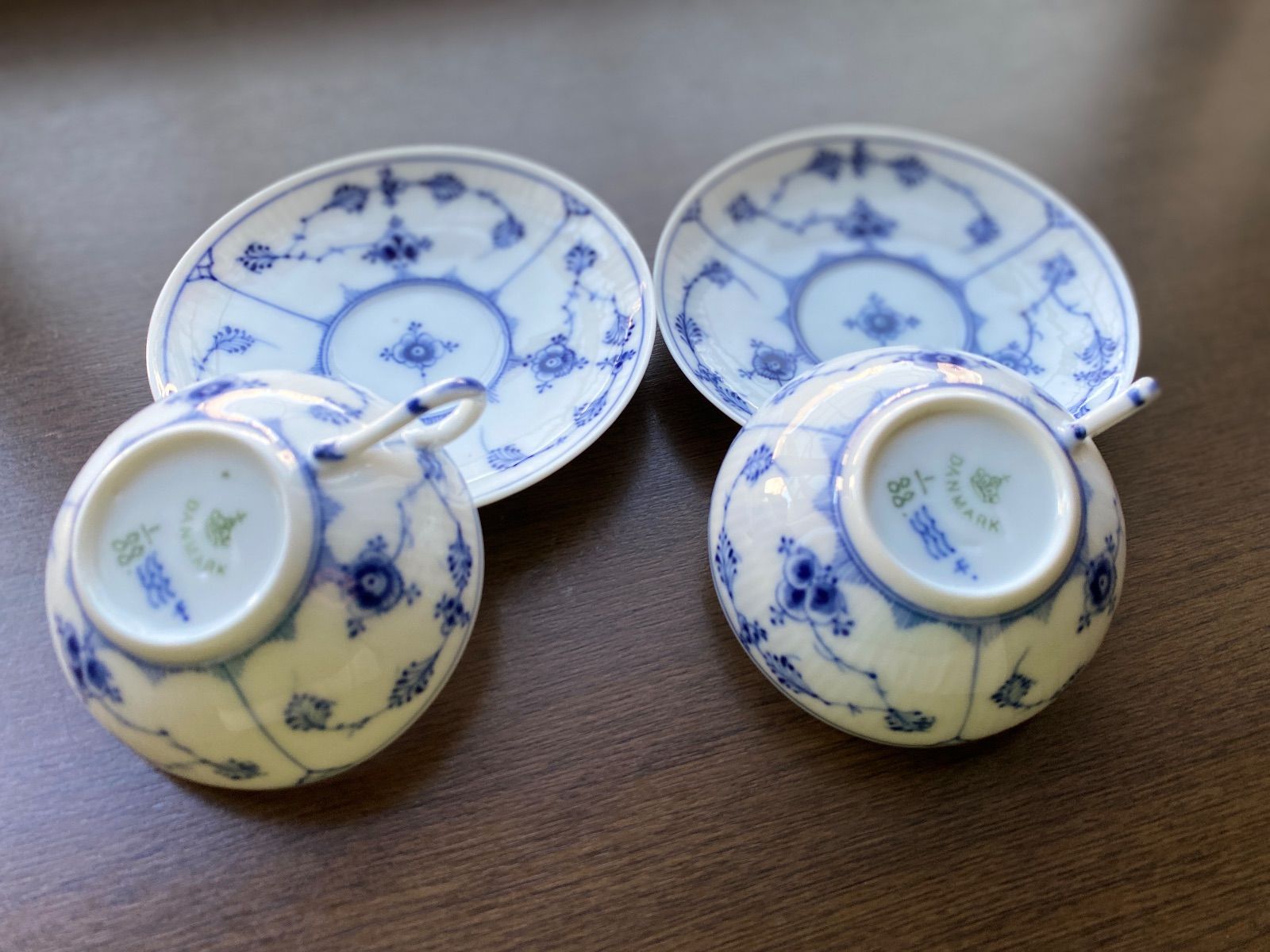 メルカリ11月キャンペーン　ロイヤルコペンハーゲンブルーフルテッドプレイントリオ ロイヤルコペンハーゲンブルーフルーテッドプレイン2客 - メルカリ