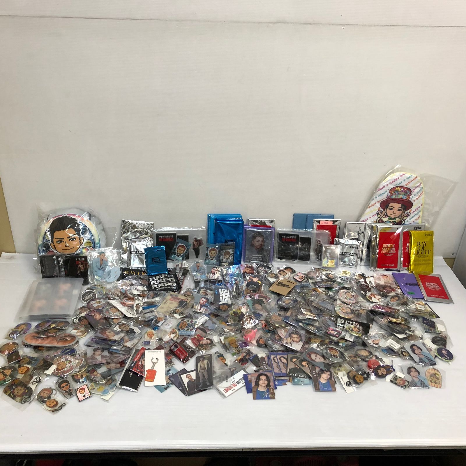THE RAMPAGE まとめ売り △THE RAMPAGE グッズ大量まとめ ジャンク品 smmetc092143 - メルカリ