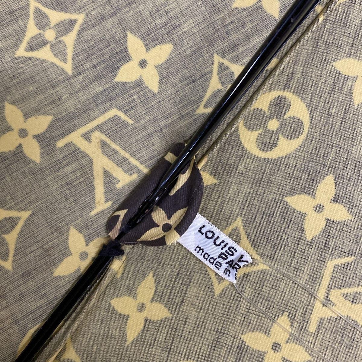 ルイヴィトン　傘　モノグラム LOUIS VUITTON(ルイヴィトン) 傘美品 - ダークブラウン×イエロー