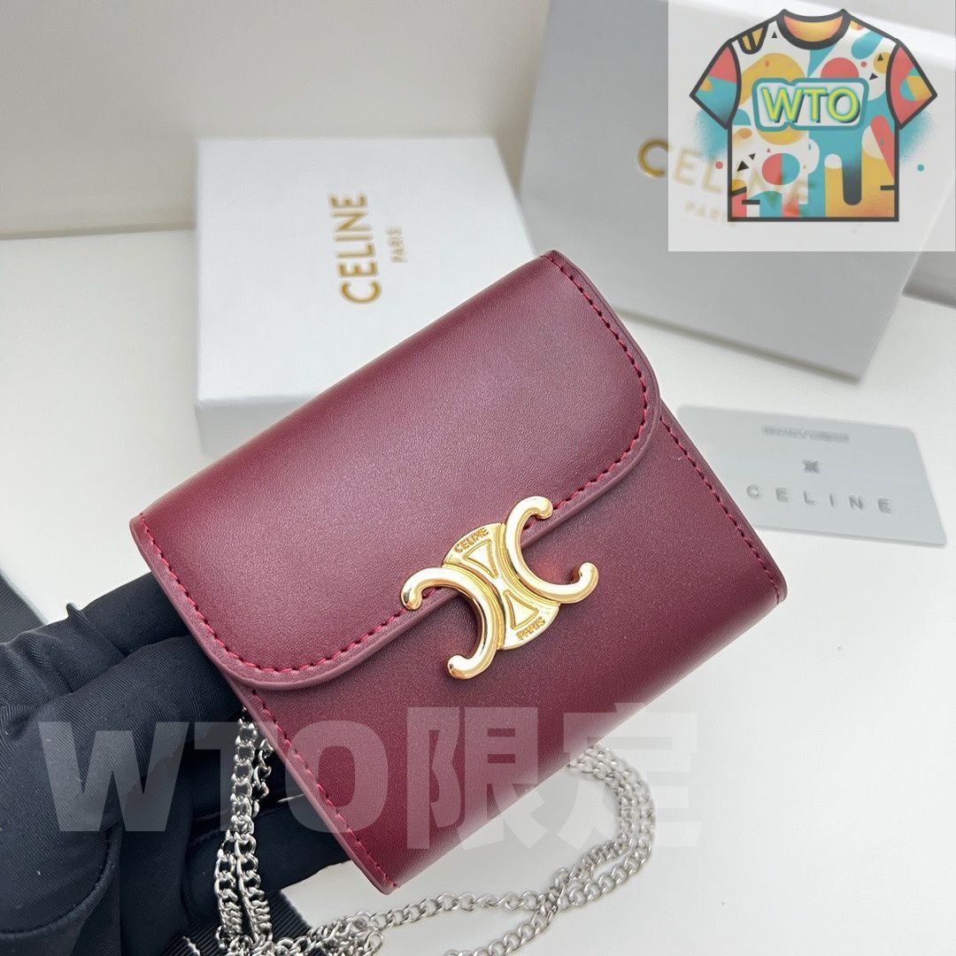 【CELINE】 未使用品カーフレザー Cチェーン ウォレット赤 本日限定】?Celine トリオンフ チェーンウォレット 10783 ? 高級本革