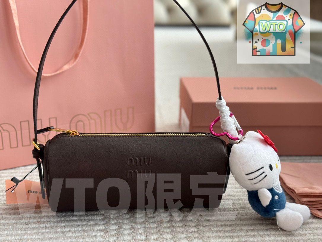 みゅうなな まとめ売り 722 今日特価】miumiu ミニ円筒バッグ ヴィンテージナッパレザー-WT0輸入