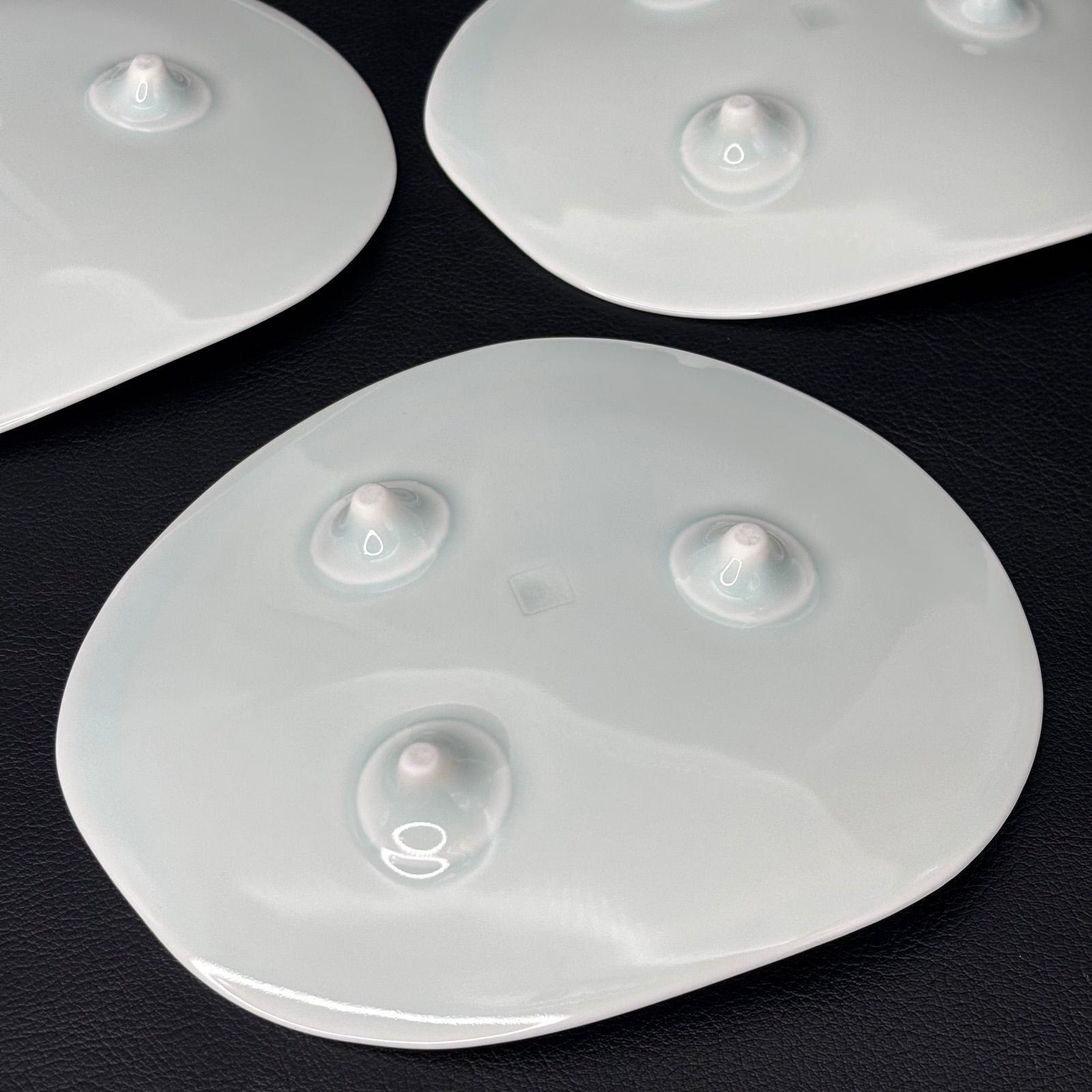 未使用 有田焼 藤巻窯 三足銘々皿10枚 テーブルコーディネート 新生活 料亭 未使用 有田焼 藤巻窯 三足銘々皿10枚 テーブルコーディネート 新生活