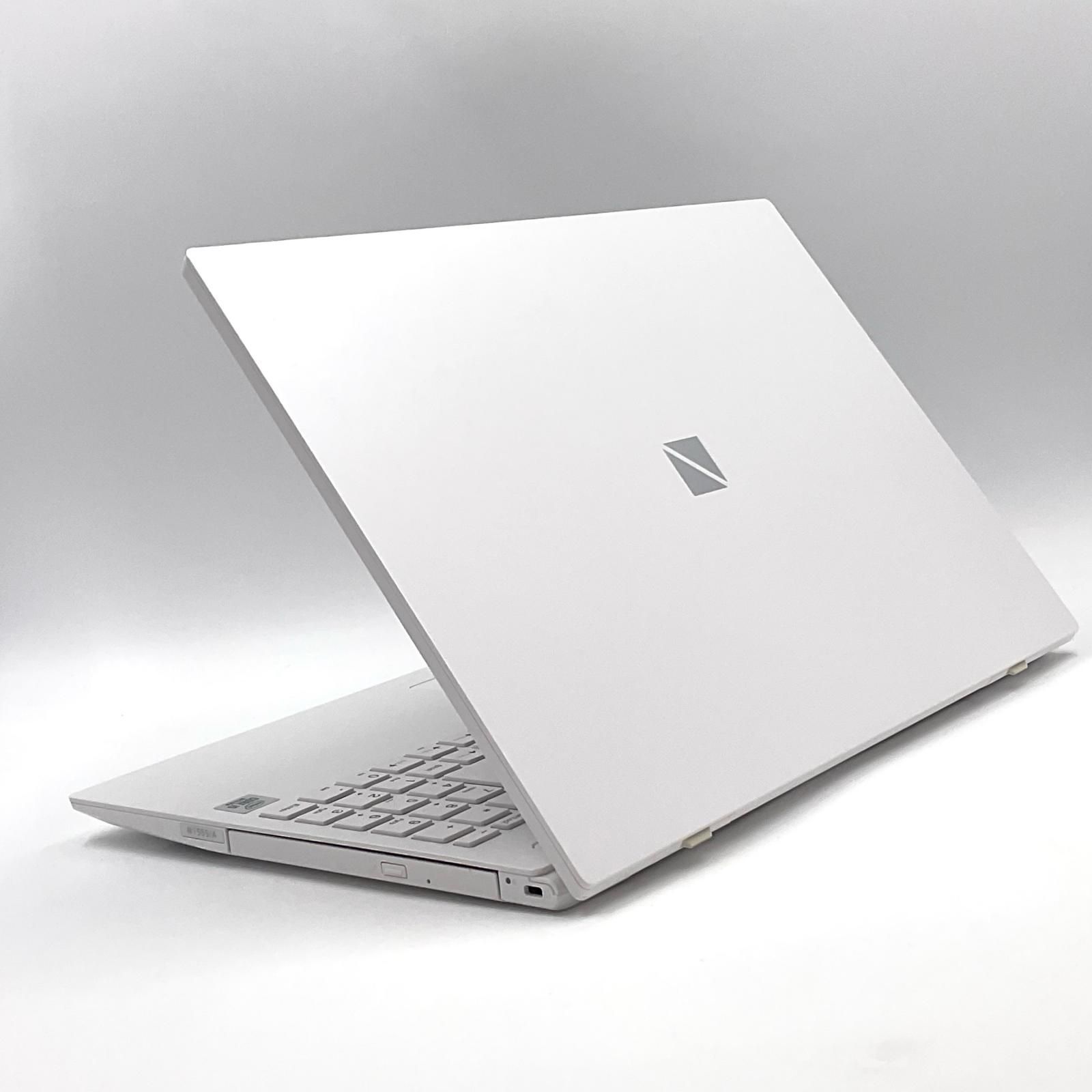 NEC LAVIE PC-N1555AAW-J Intel Core i5-10210U 8GB M.2 SSD 512GB