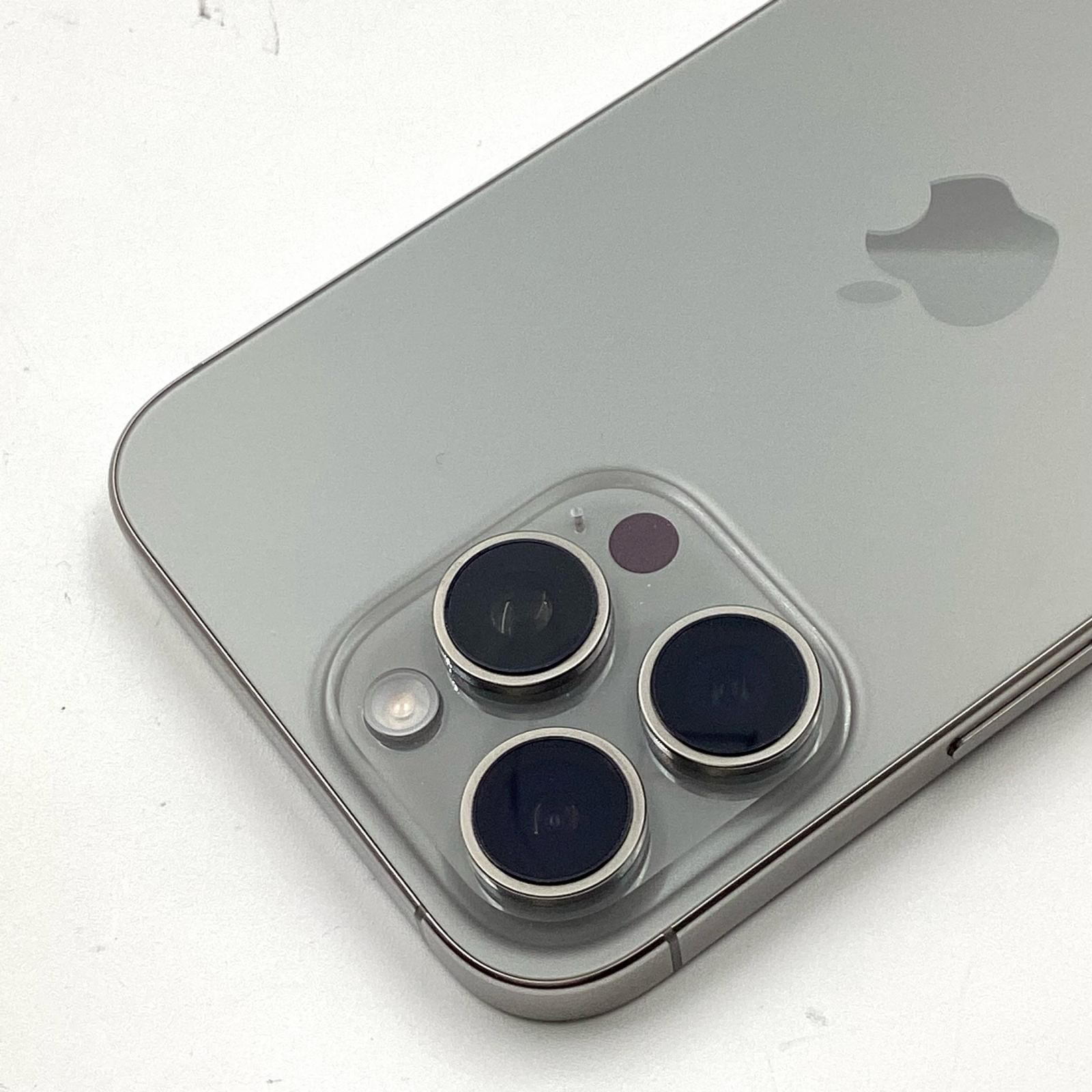 iPhone 16 Pro Max 256GB ナチュラルチタニウム SIMフリー 白ロム 動作