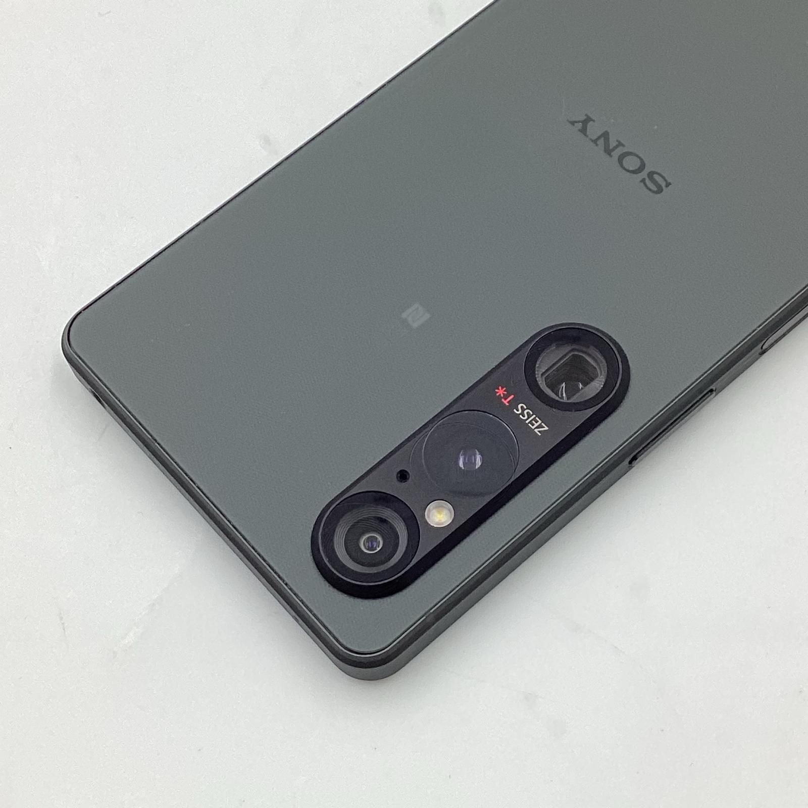 即配【良品】SIMフリー Xperia 1Ⅴ 512GB XQ-DQ44 カーキ Xperia 1 V SIMフリー版(公開市場版) XQ-DQ44を購入したので、Xperia 1
