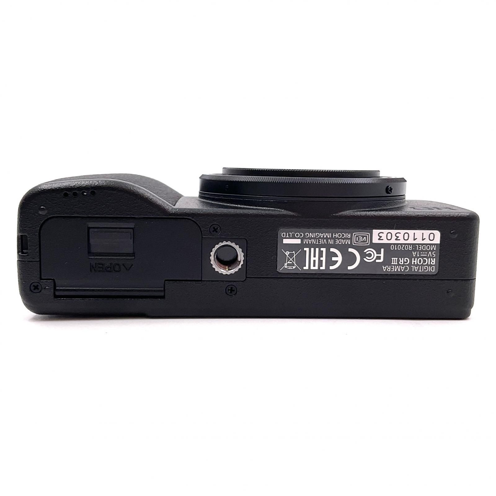 全額返金保証】【最速発送】RICOH コンパクトデジタルカメラ RICOH GR