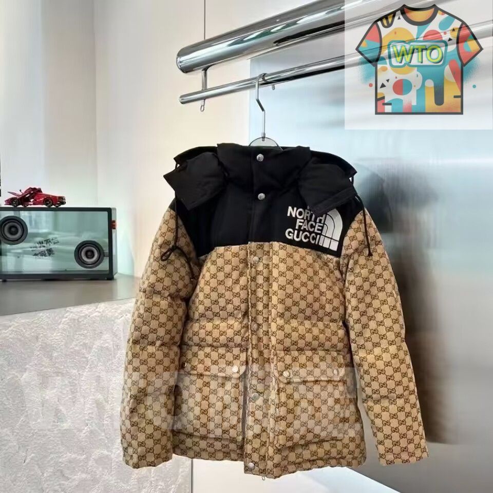 新品未使用 タグ付き GUCCI THE NORTH FACE ダウンジャケット GUCCI - 新品未使用 タグ付き GUCCI THE NORTH FACE ダウンジャケット