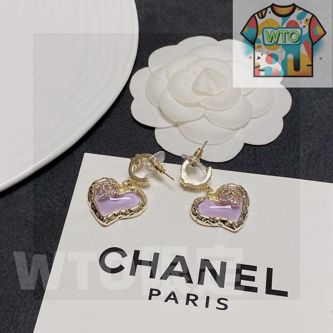 今日特価】Chanel ダブル C ダイヤモンド 愛心ピアス 送料無料！在庫