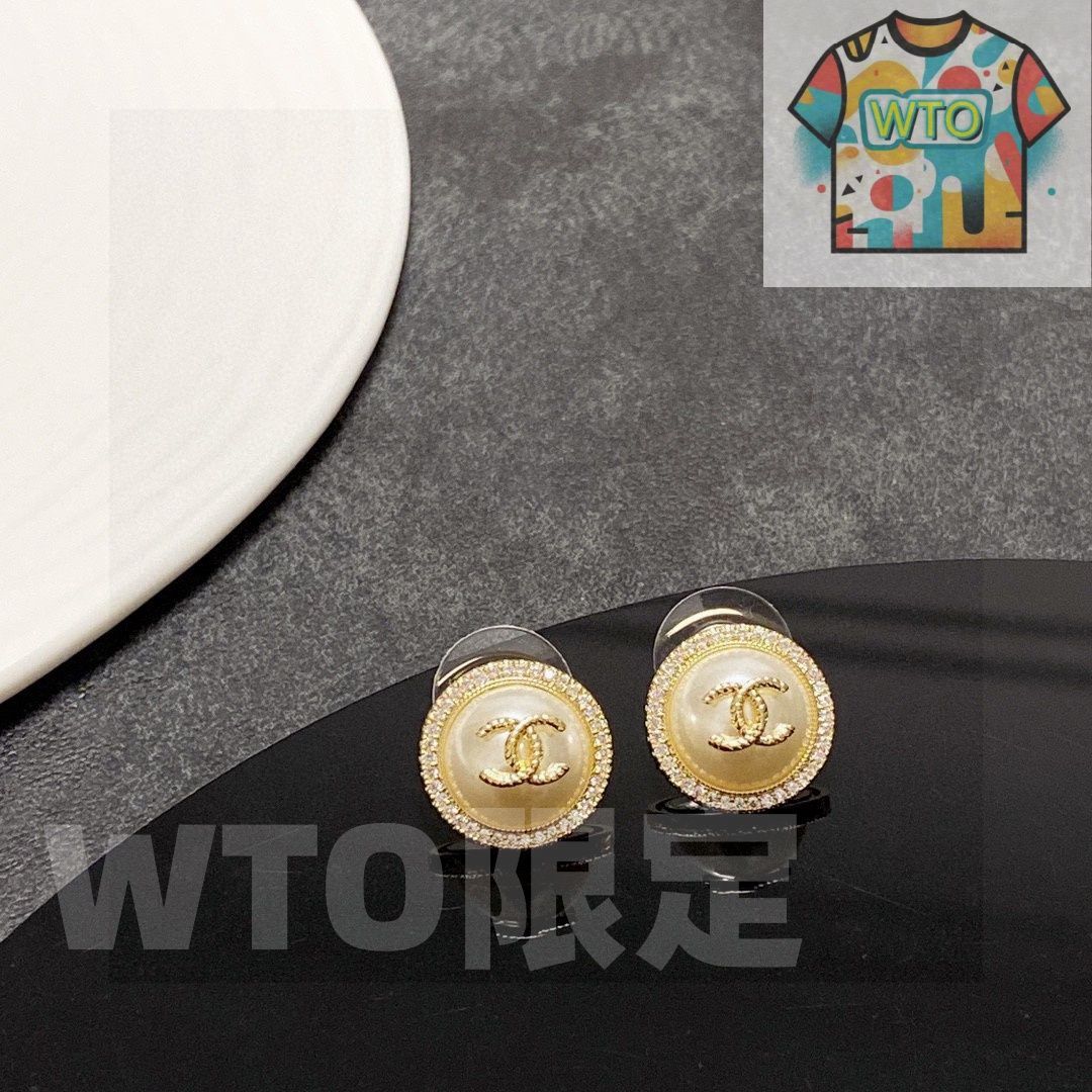 即日発送　CHANEL ダブルCロゴ ビーズピアス CHANEL シャネル ピアス CCマーク メタル レジン ストラス ライン