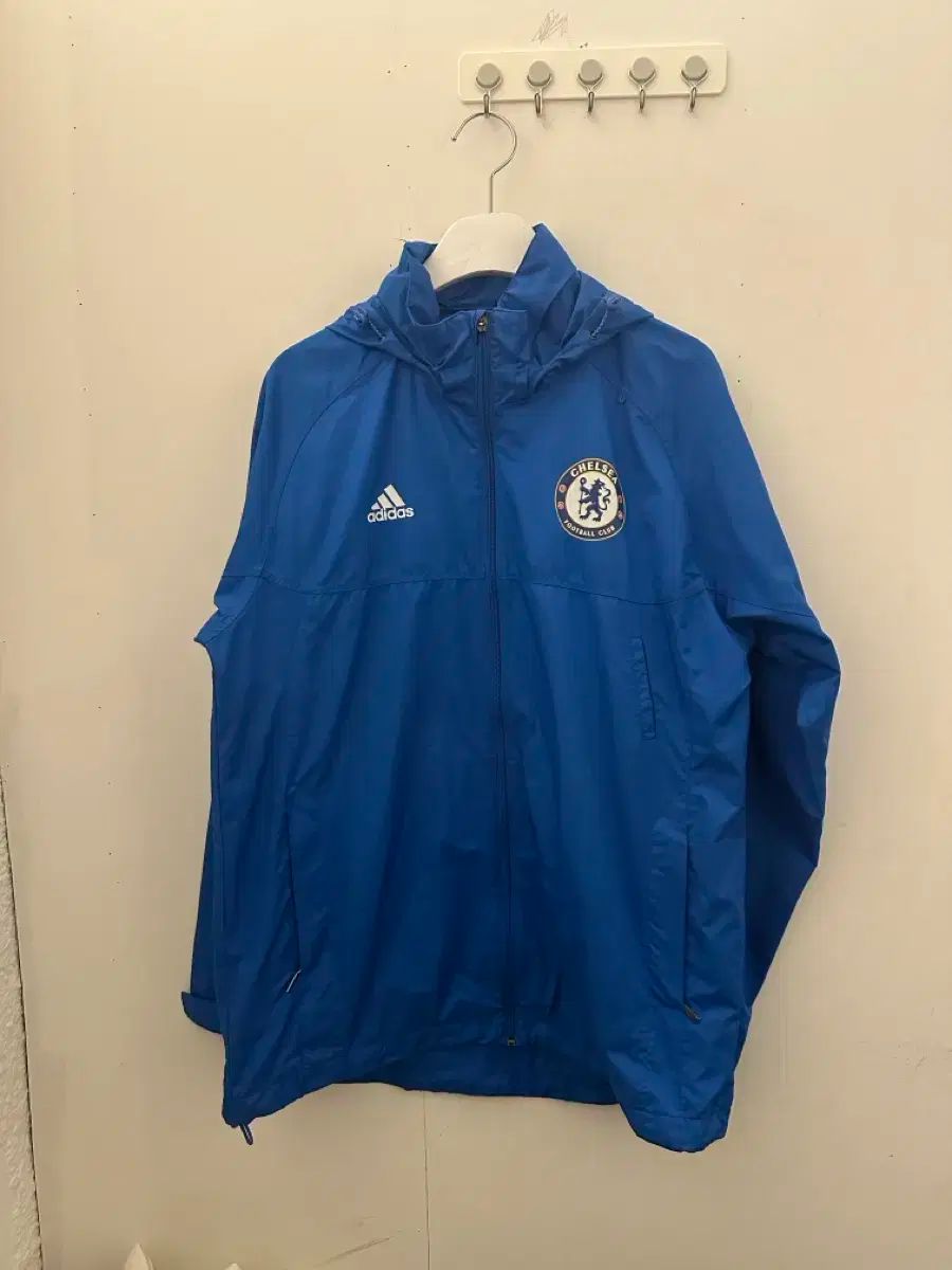 アディダス チェルシー ウィンドブレーカー - メルカリ